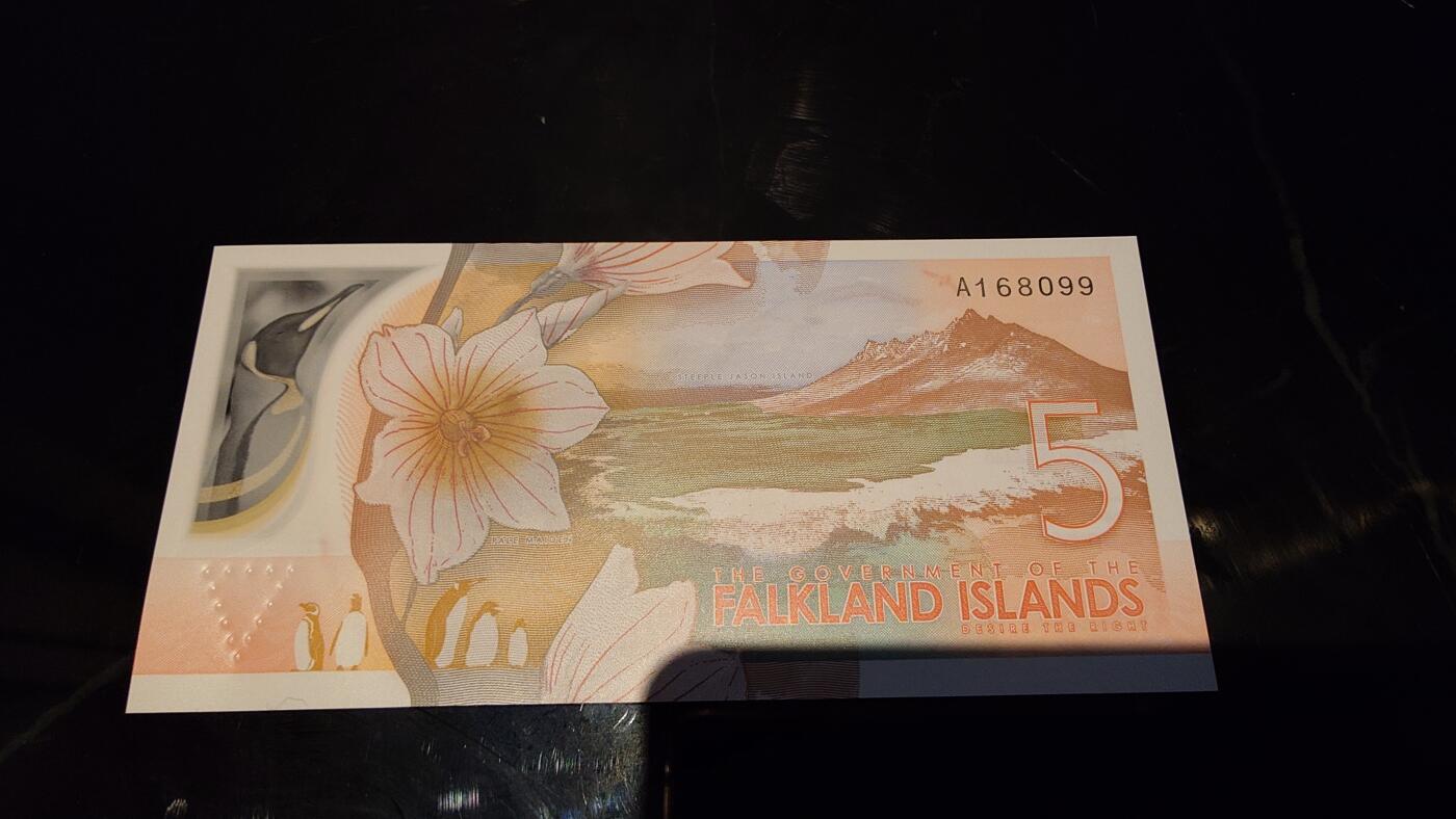 世界钱币～微拍第245期暨2026年第26期  新货卖剩品种部分上架提供选购 2025年福克兰群岛5镑 全新绝品无47倒置号 尾号069