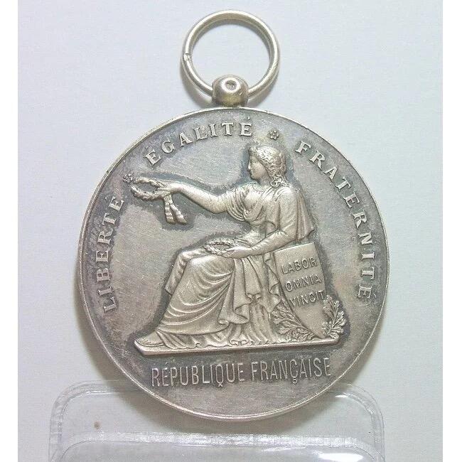 【旋风钱币】4月18日19:00准时开拍 精美欧洲币章、银币银章、第三帝国钱币等 全场包邮！ 【银】法国1905年 玛丽安娜女神坐像高浮雕精制大银章 43MM 29克