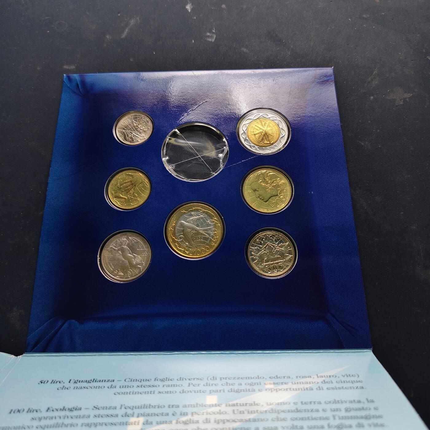 【全场包邮】纯粹捡漏拍521场 意大利+圣马力诺官方封装套币3套一组-意大利1999年10枚套（无银币）+圣马力诺2000年7枚套（无银币）+圣马力诺2001年7枚套币（无银币）