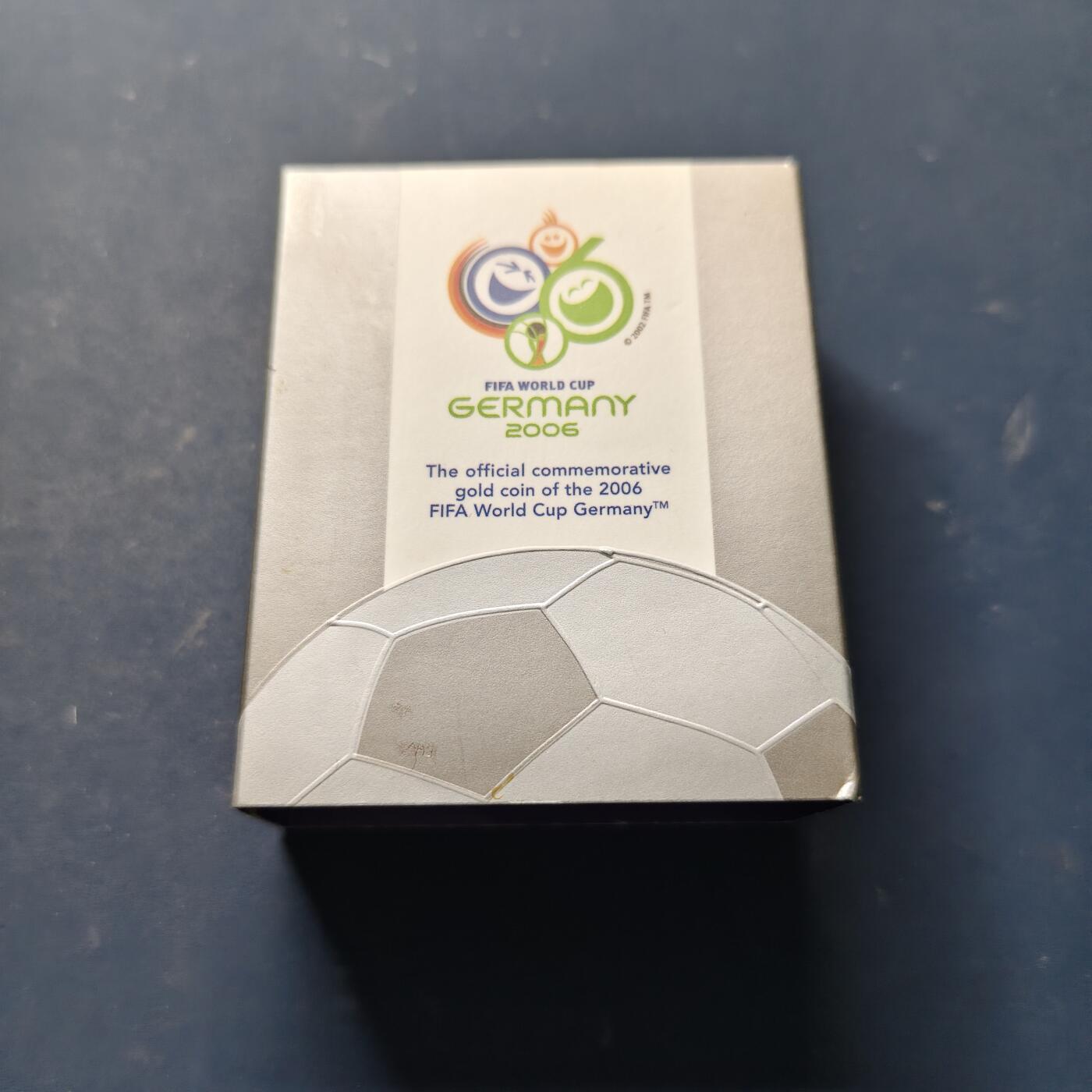 【全场包邮】纯粹捡漏拍521场 【金币】澳大利亚2006年4元德国世界杯精制纪念金币【13.92毫米1.244克99.9%】-盒证全