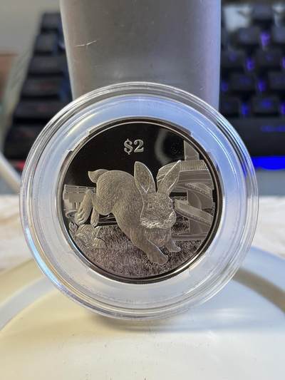 第196期拍卖 - 新加坡2023年十二生肖兔年铜镍纪念币带盒证书