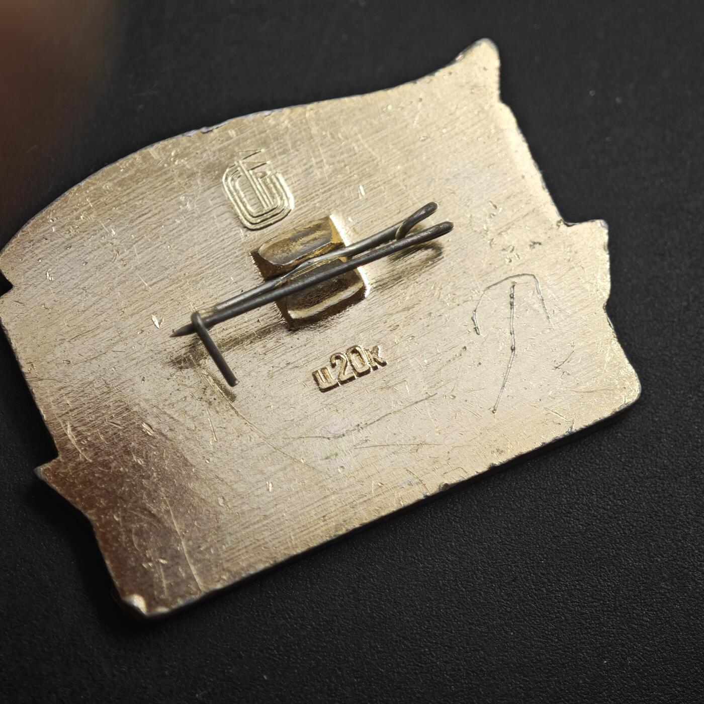 4月11日结束，成斌徽章钱币专场 苏联海军节纪念章