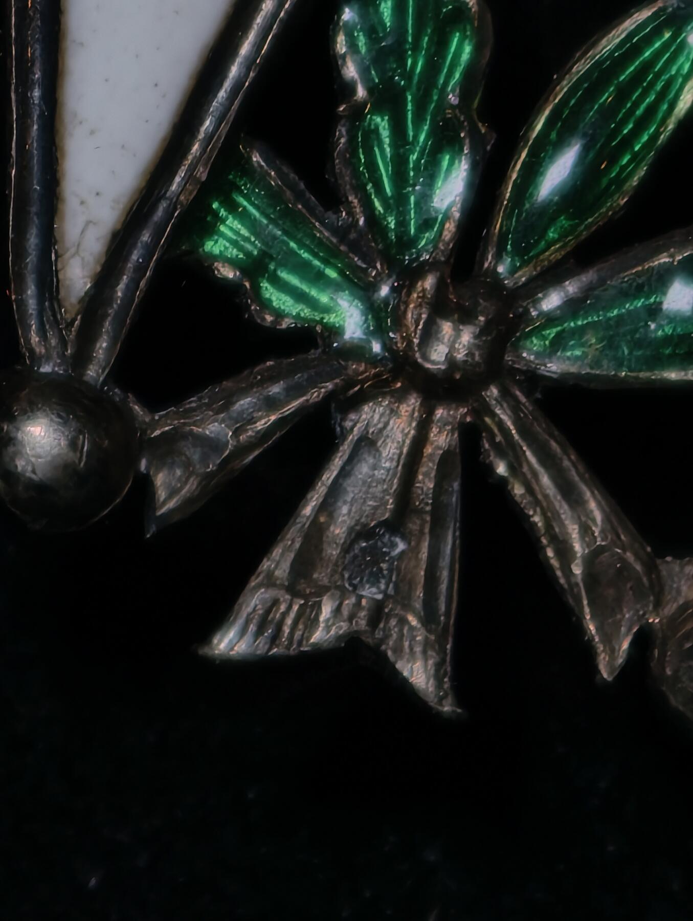 凯旋世界勋赏（第23期）（欢迎送拍）（对拍品有疑问请询问客服，不接受到手刀，出价默认拍品品相。请认真阅读拍卖规则！出价默认已认可！）（收到货请录制开箱视频，无视频概不处理问题。） 法国三共珠宝商版本荣誉军团勋章银制23.9g