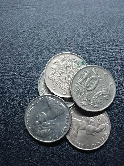 松南世界钱币——260409 - 澳大利亚六七十年代10分镍币5枚