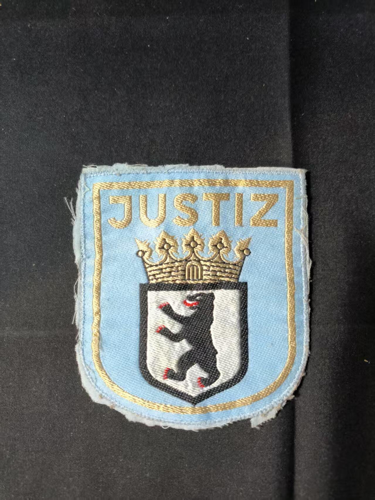 云宸嘉赏-勋臻佳藏四月精品甄选场次（低佣 一元一手） 德意志联邦共和国柏林司法警察臂章