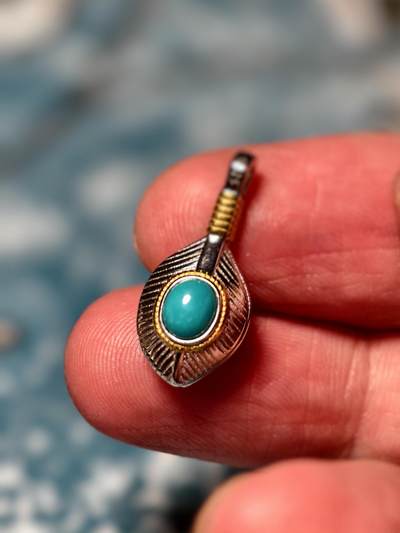 抚柳草堂-第二十四期章牌钱币  奖章勋章 满百包邮 放漏专场 - 银镶原矿绿松石羽毛卡子 925银镶嵌 高瓷高兰绿松石 支持国检 高端文玩定制款尾货放漏