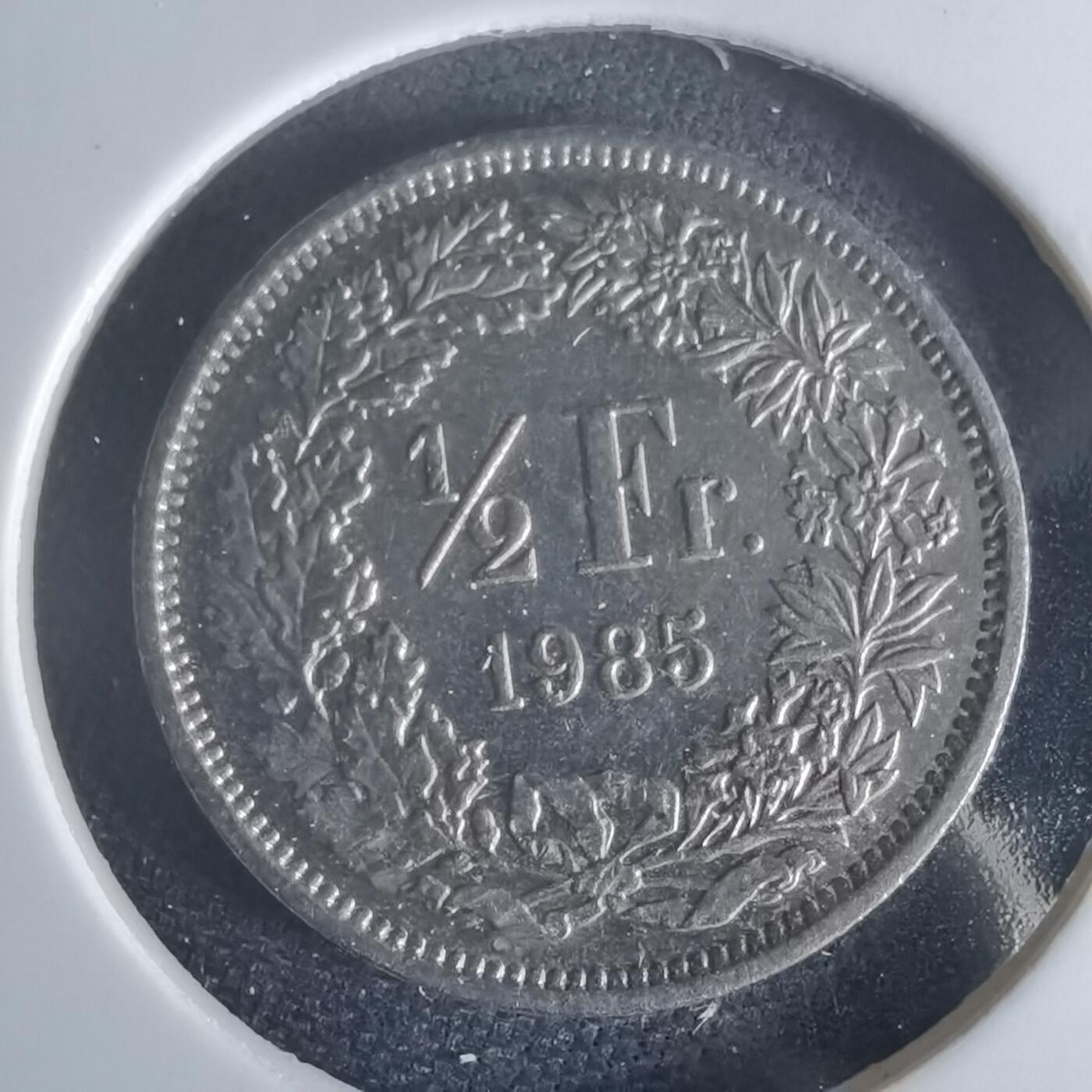 沼泽如烟--第1048场 瑞士1985年半法郎