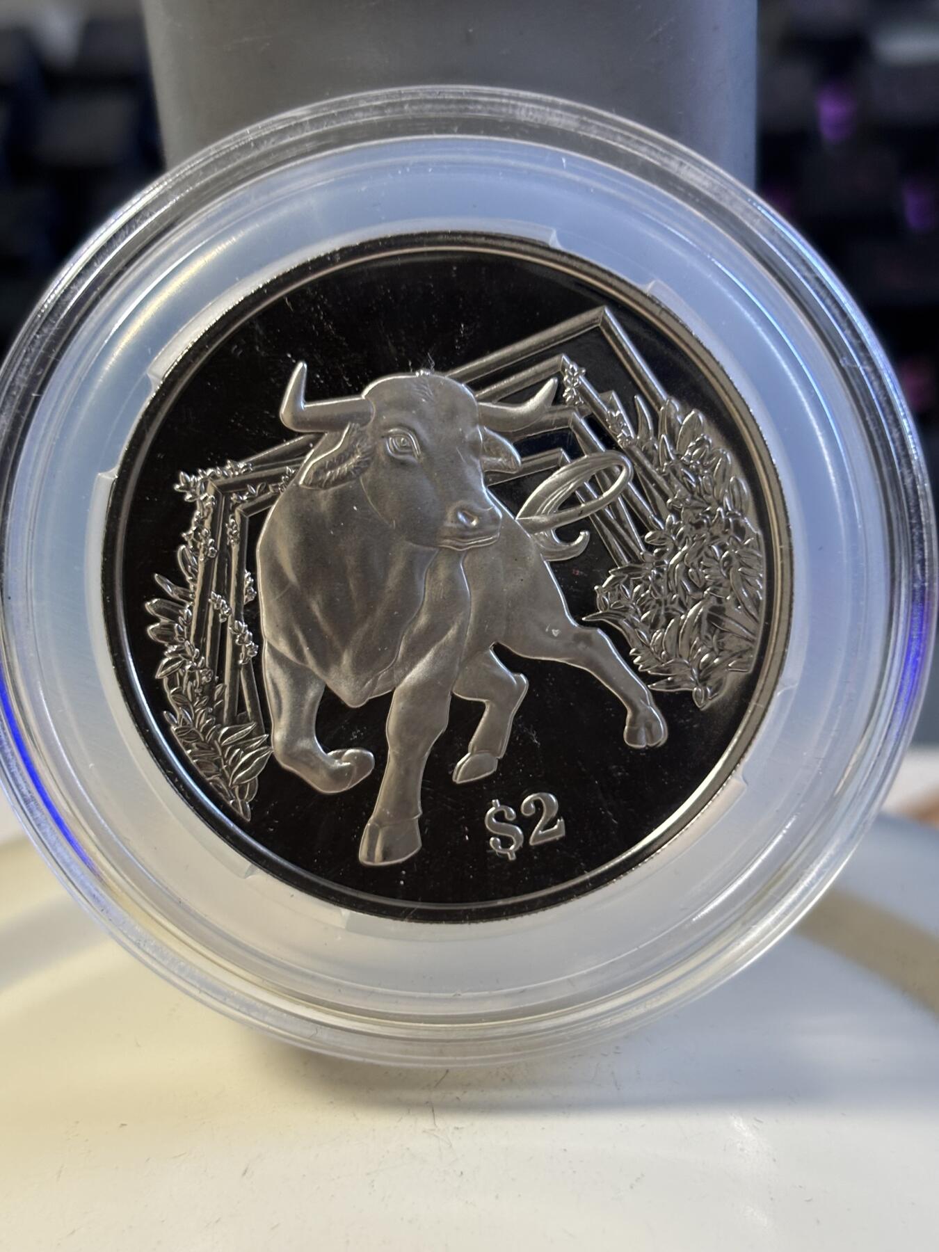 第196期拍卖   新加坡2021年十二生肖牛年铜镍纪念币无盒无证书