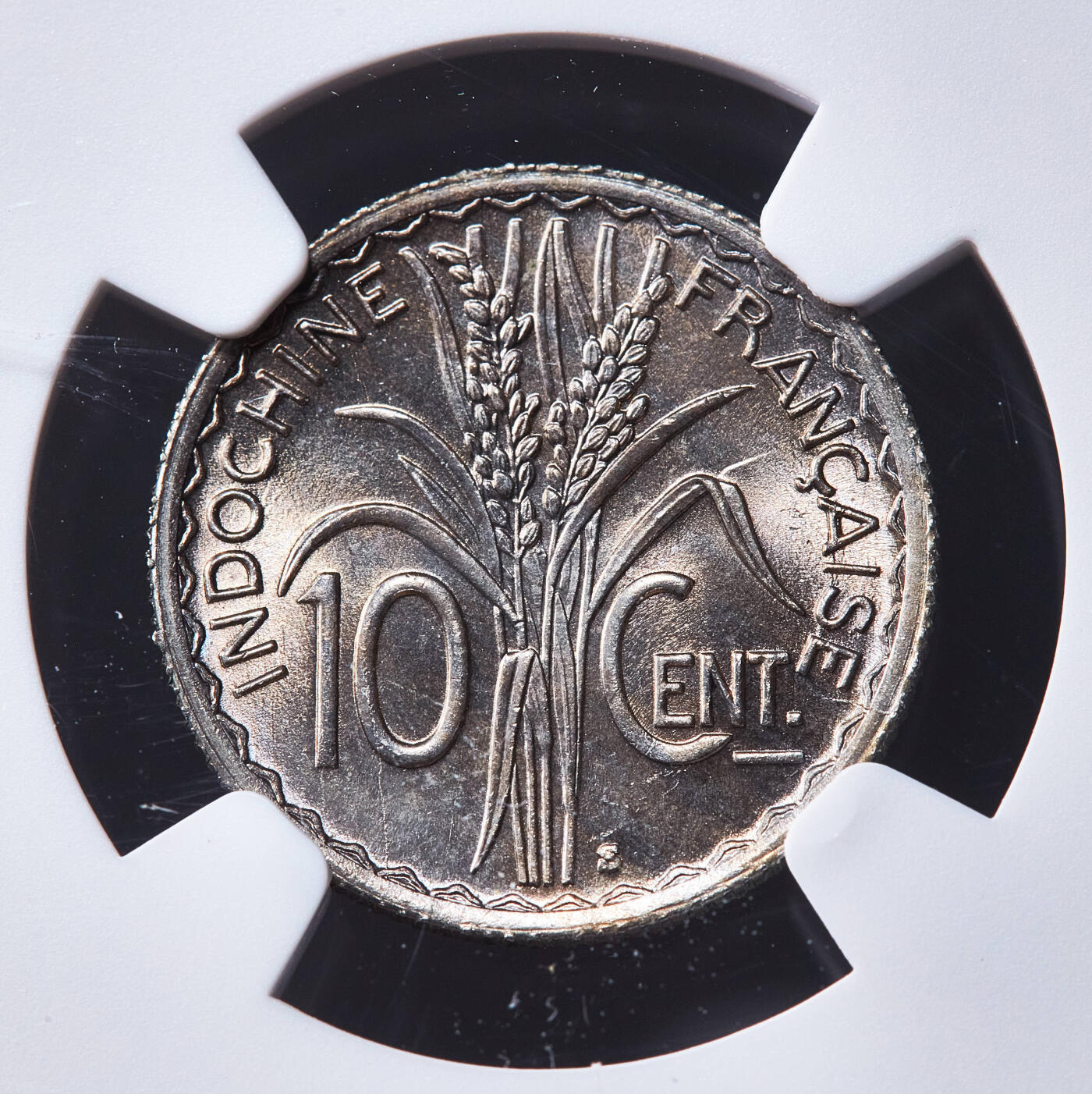 【俄甄集藏】满园春色-2026年(051)04-22星期三 晚 19:30 全场包邮 法属印度支那1941年S版10分镍币，NGC MS64，黄油彩，转光品相