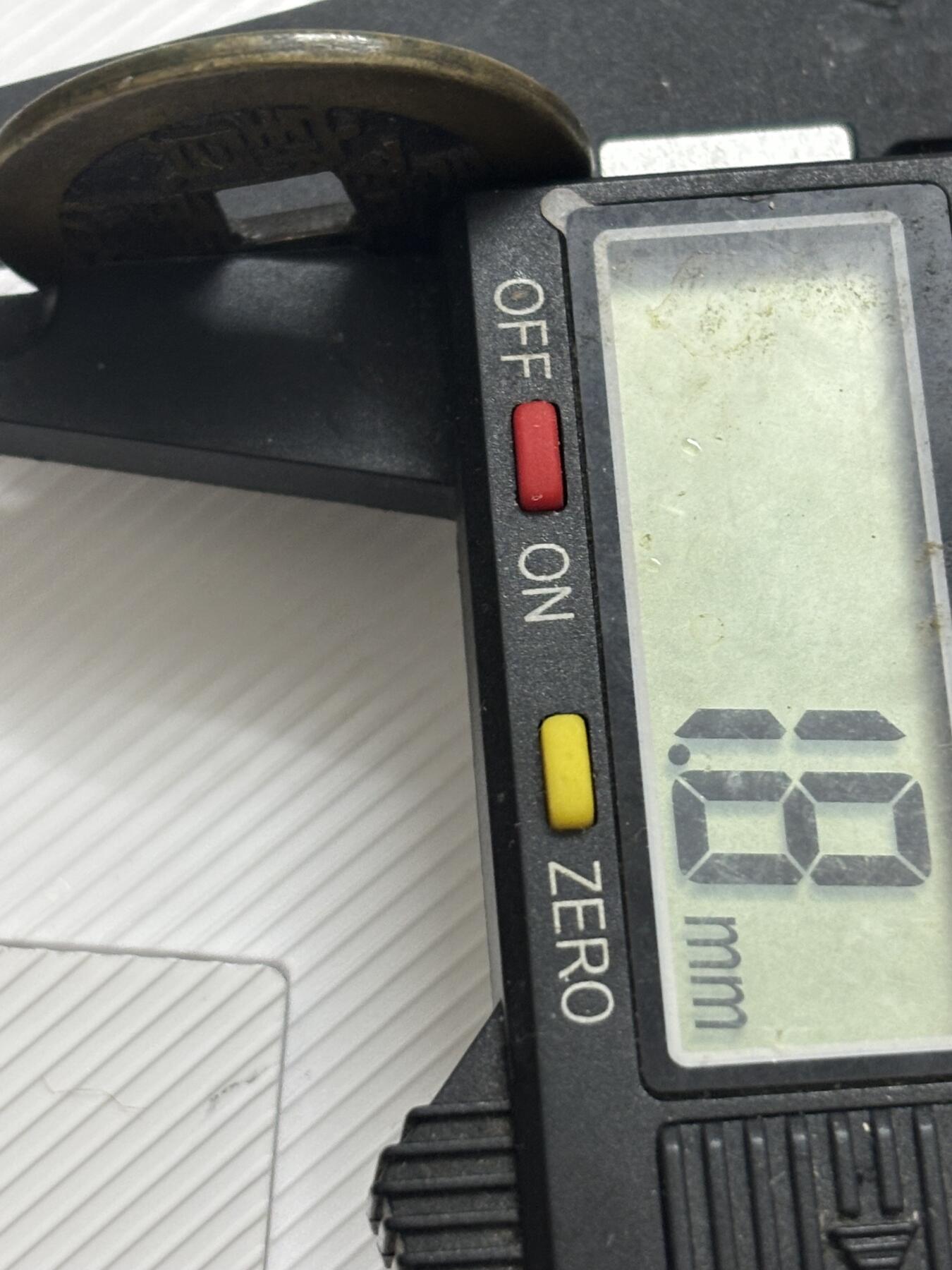 文馨钱币收藏第 299 场，长期接代拍业务 嘉庆通宝宝泉局大样 中吉窄草角头单点通 直径 29.3×1.8 毫米，各方面细节看图，不包新老自行辨别