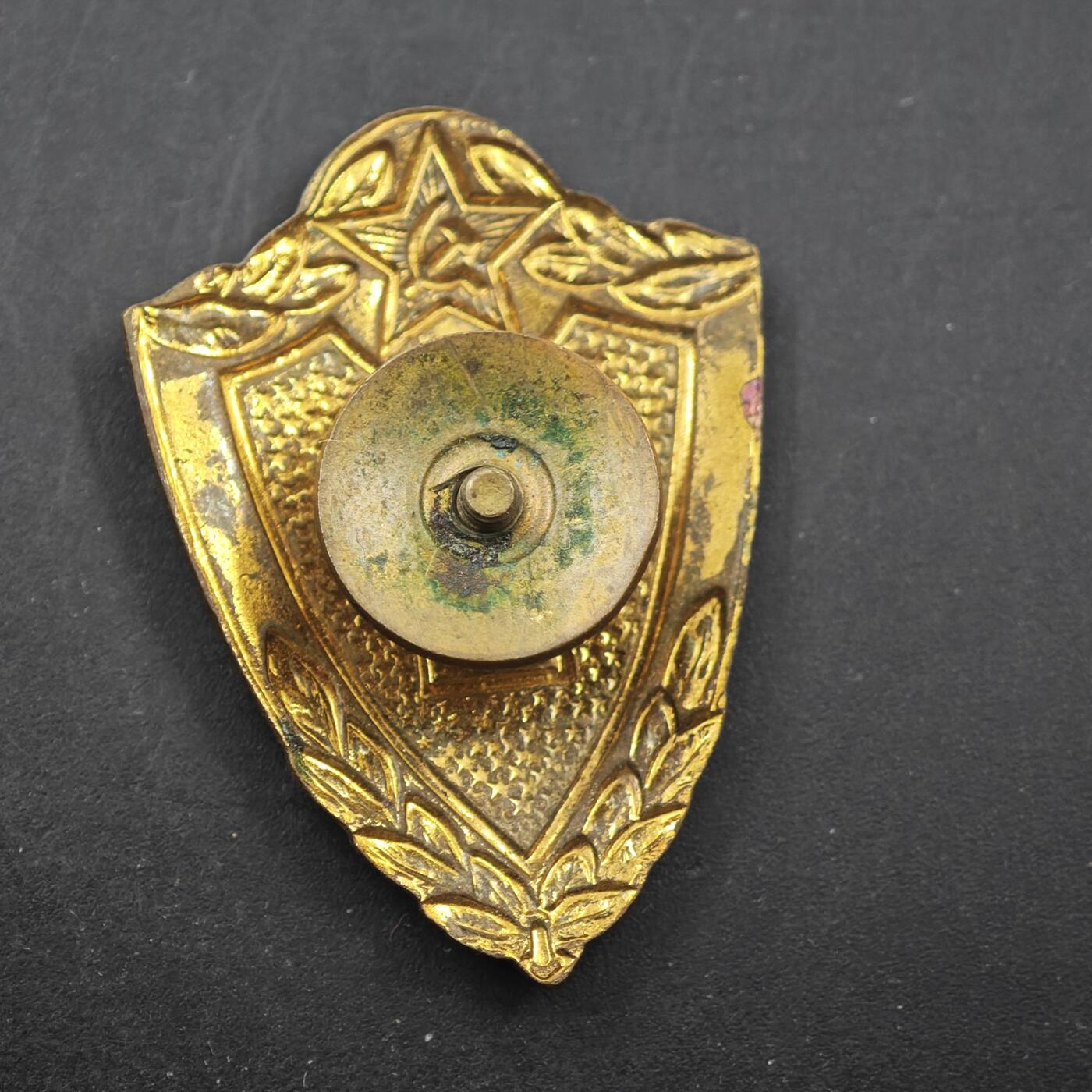 4月11日结束，成斌徽章钱币专场