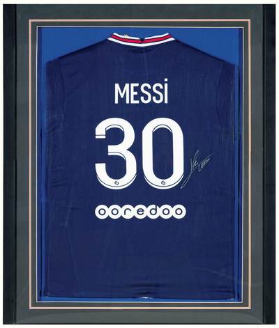 中贸圣佳2026四季・迎春拍卖会 六盈堂藏泉 钱币 证章 卡牌专场 - 梅西亲笔签名球衣 720*840mm