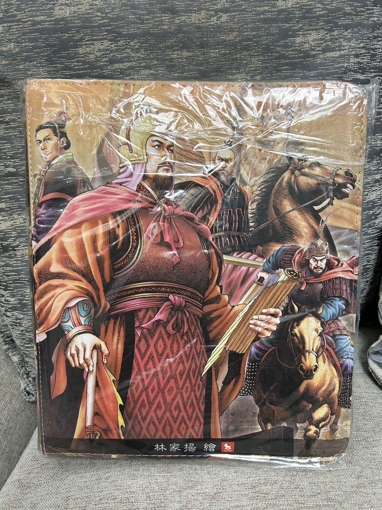 喜灰玩卡拍卖第七期，接拍品0佣金，欢迎送拍，释放现金流，让自己有资金可以购买更多喜欢的卡牌，让别的卡友能淘到更多心仪的卡牌 超级梦 历代五虎 大卡册一本 不含卡页