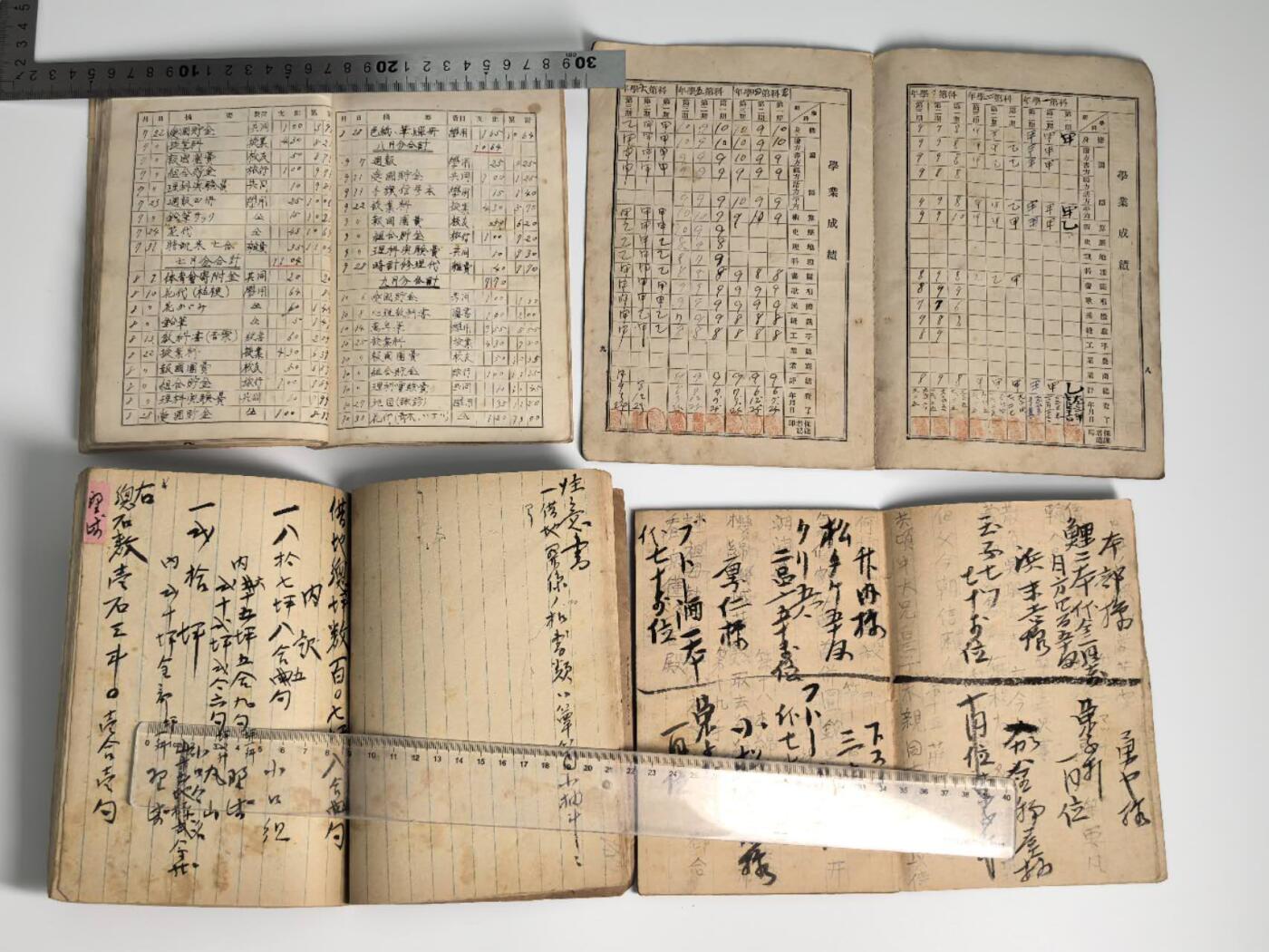 小驴勋章奖章收藏4月11日周六晚六点拍卖（珍爱和平，收藏战争，铭记历史，勿忘国耻，忠党爱国。有偿代拍，送拍规则在简介最后，参拍须阅读规则后再参拍，关系到运费包装发货时效真假辨别等关键信息，拍卖时不再发原图，看大图店主微信码在拍卖店铺介绍里）