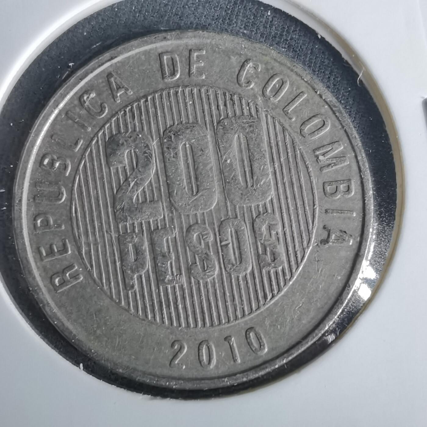 沼泽如烟--第1049场 哥伦比亚2010年200比索