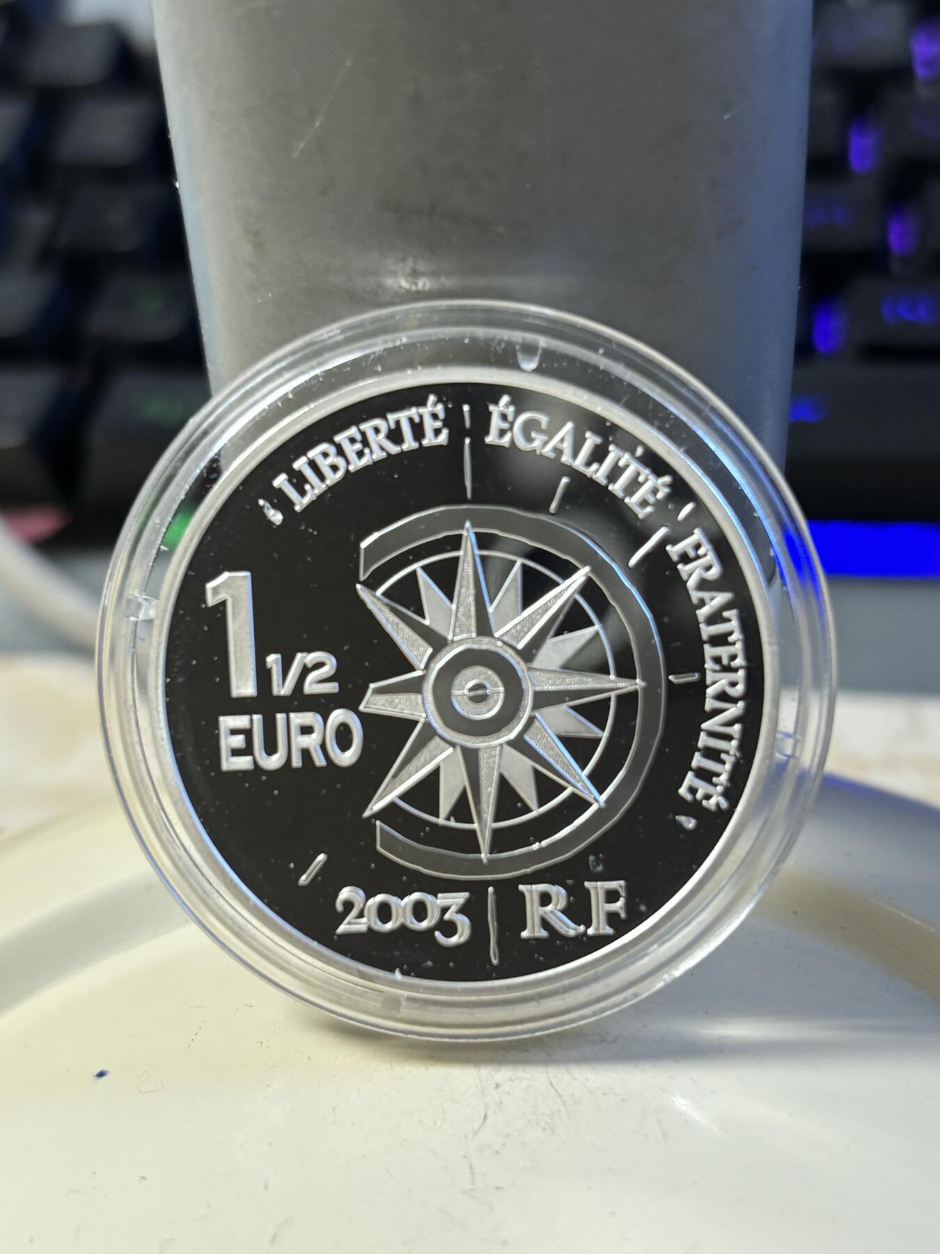 第197期拍卖 法国2003年环游世界系列精制银币套3枚套，22.2克*3，发行 15000套