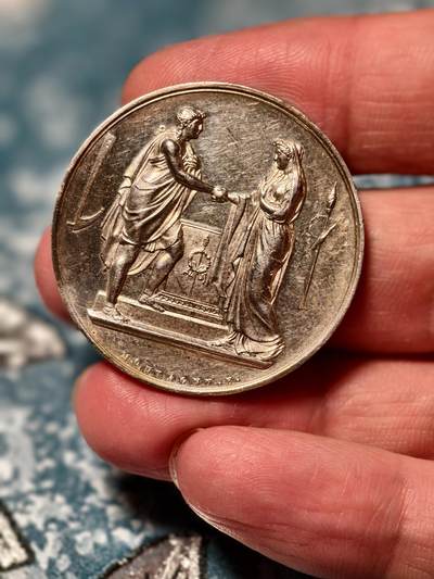 抚柳草堂-第二十四期章牌钱币  奖章勋章 满百包邮 放漏专场 - 1898法国婚姻与爱情纪念银章 950银 34.3mm 18.6克 油灯边铭 著名章牌雕刻师Jean-Pierre Montagny作品 品相非常好 底板丝滑 