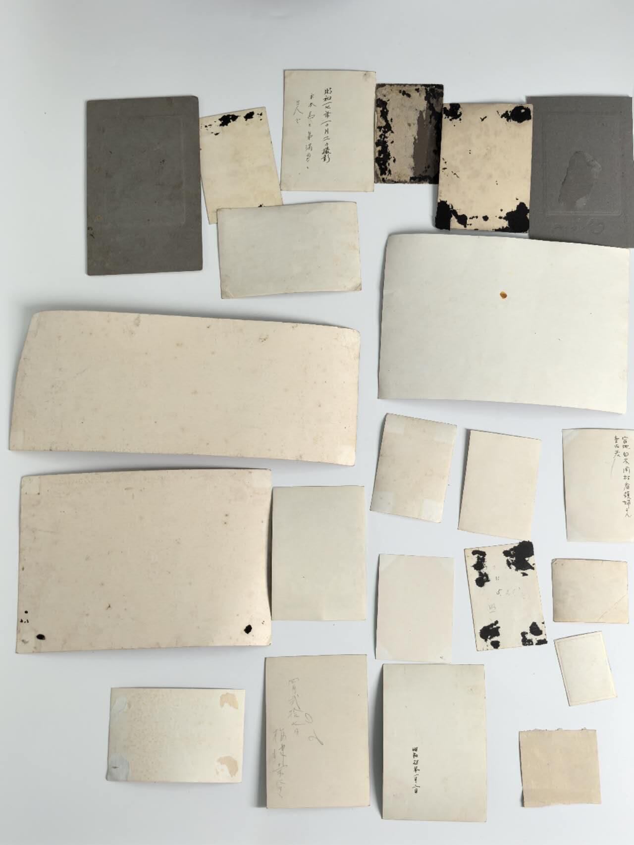 小驴勋章奖章收藏4月11日周六晚六点拍卖（珍爱和平，收藏战争，铭记历史，勿忘国耻，忠党爱国。有偿代拍，送拍规则在简介最后，参拍须阅读规则后再参拍，关系到运费包装发货时效真假辨别等关键信息，拍卖时不再发原图，看大图店主微信码在拍卖店铺介绍里）