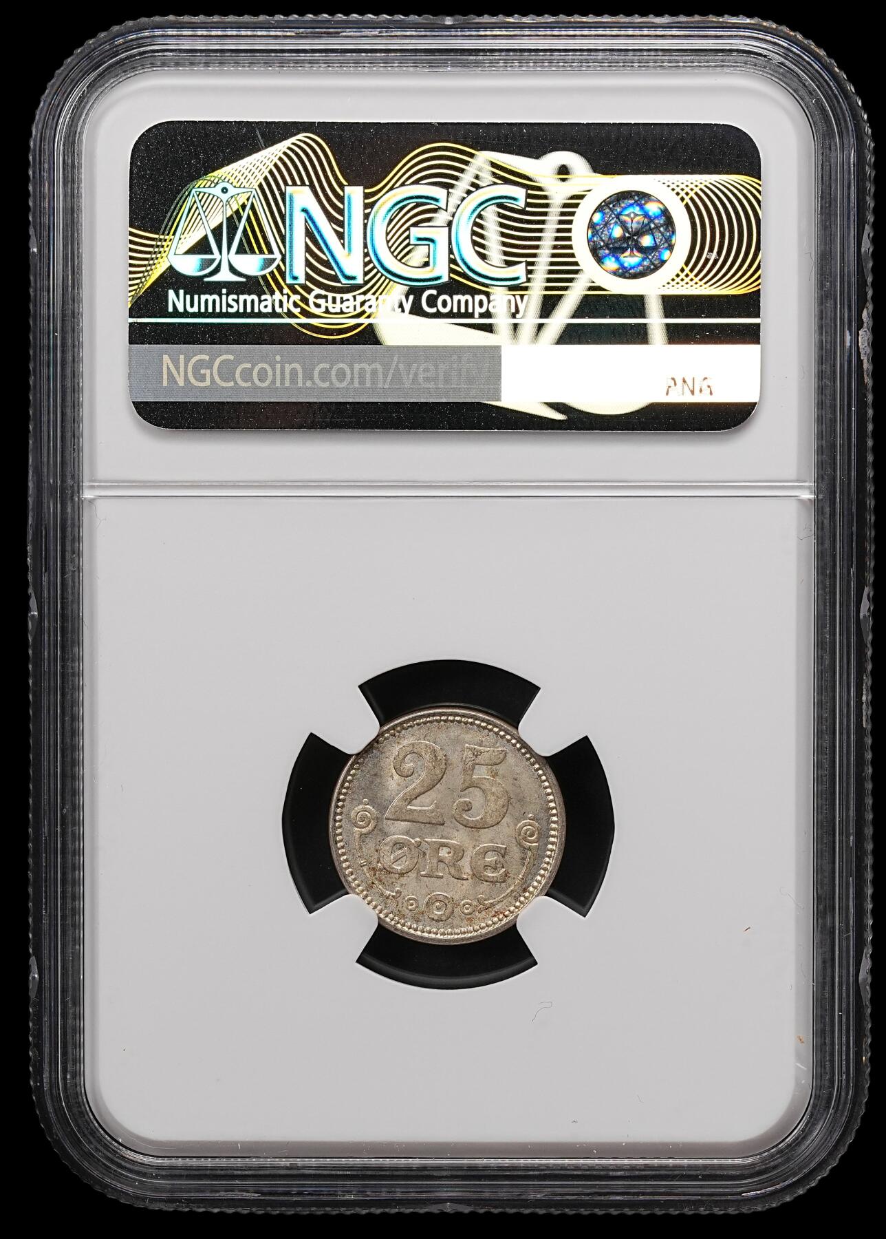 修遠堂世界钱币第111期 NGC MS66 1918年丹麦25欧尔银币