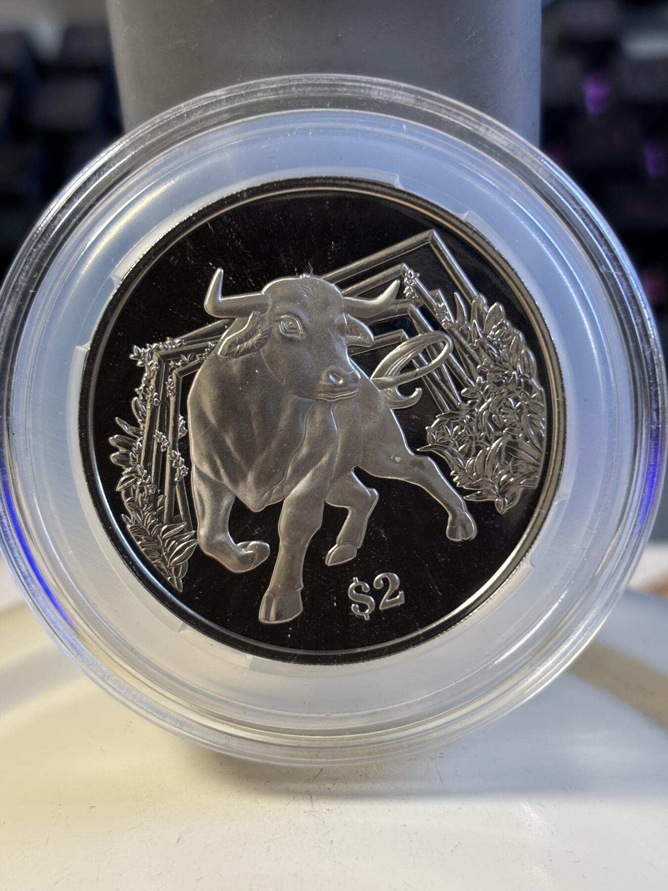 第196期拍卖   新加坡2021年十二生肖牛年铜镍纪念币无盒无证书