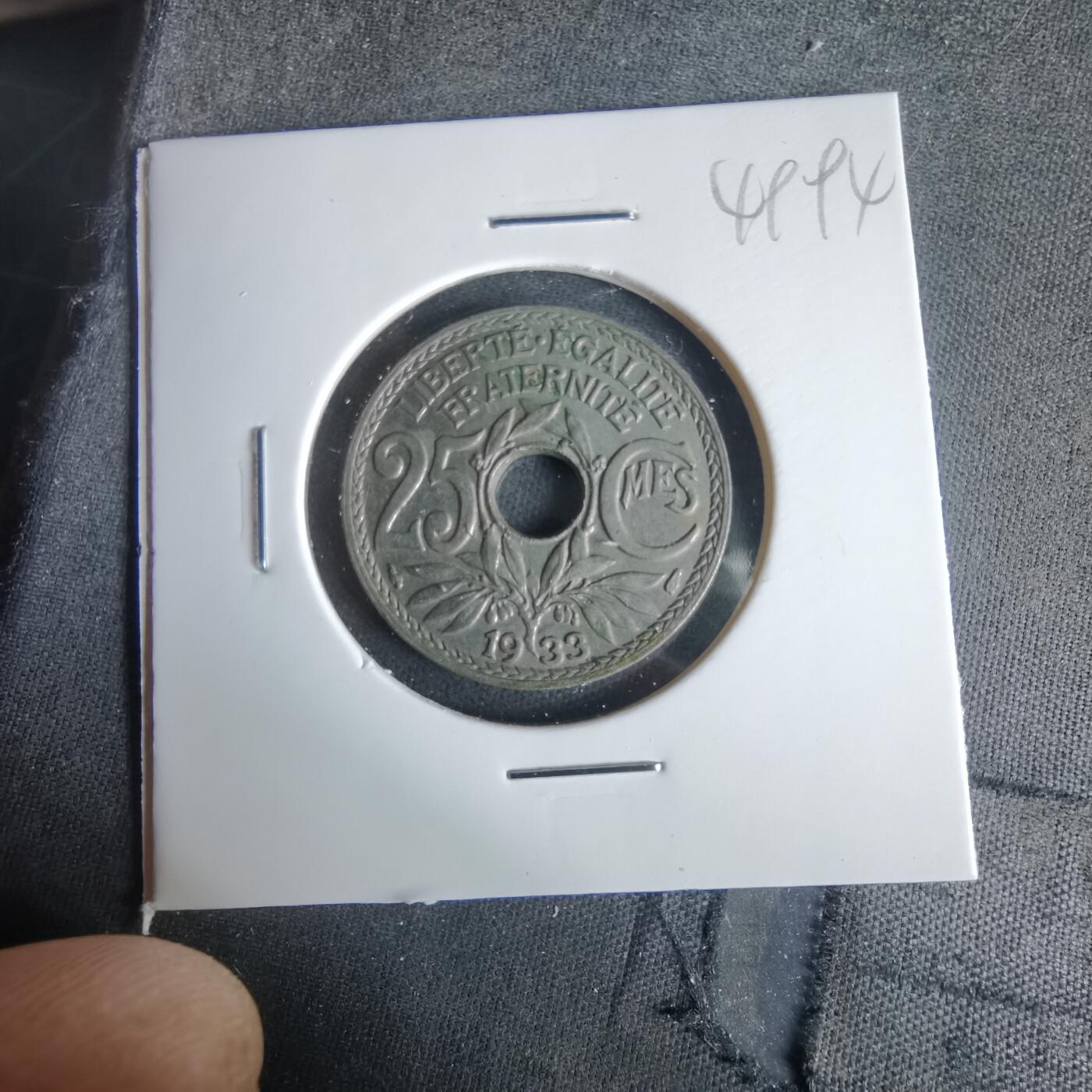 沼泽如烟--第1049场 法国1933年25分