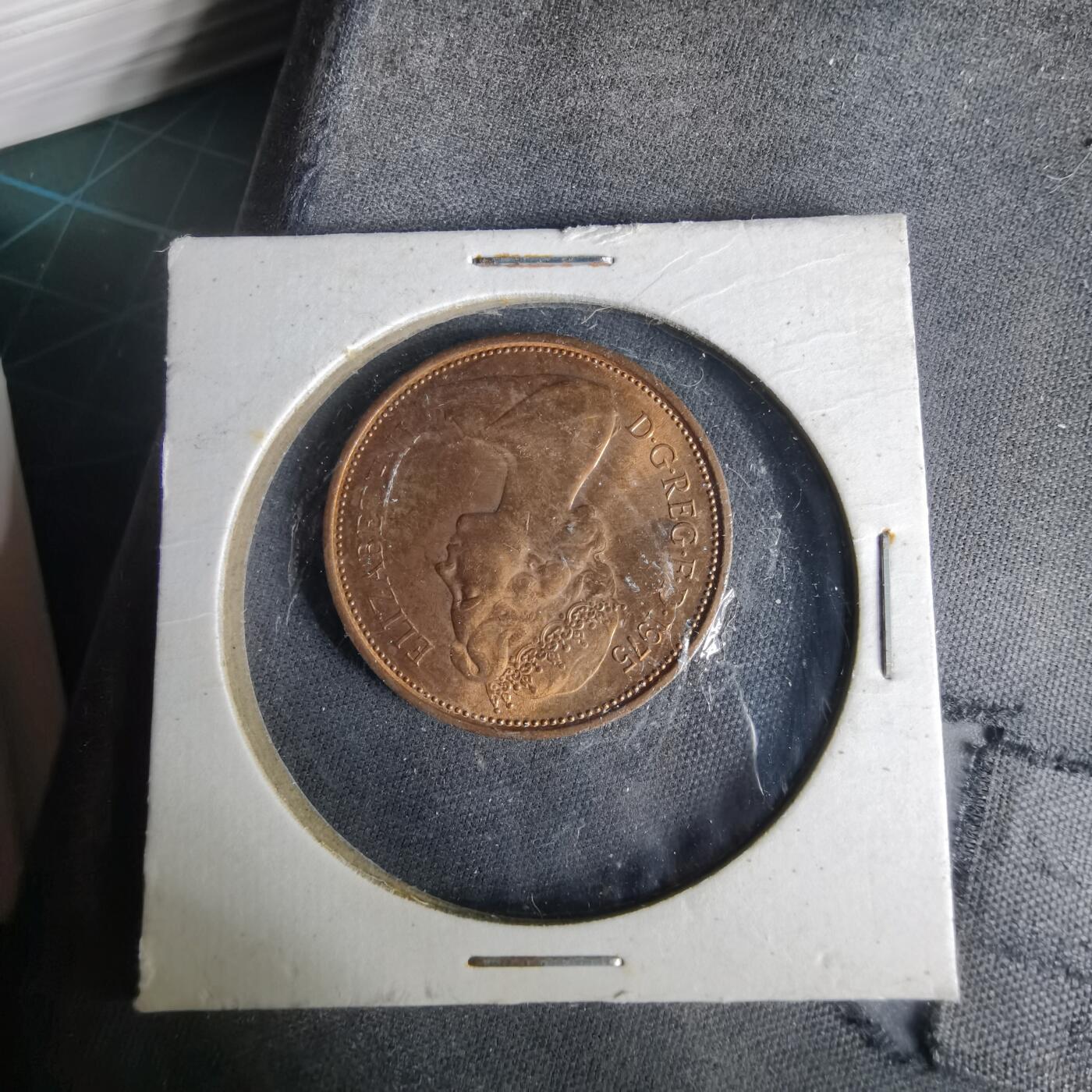 沼泽如烟--第1049场 英国1975年2便士