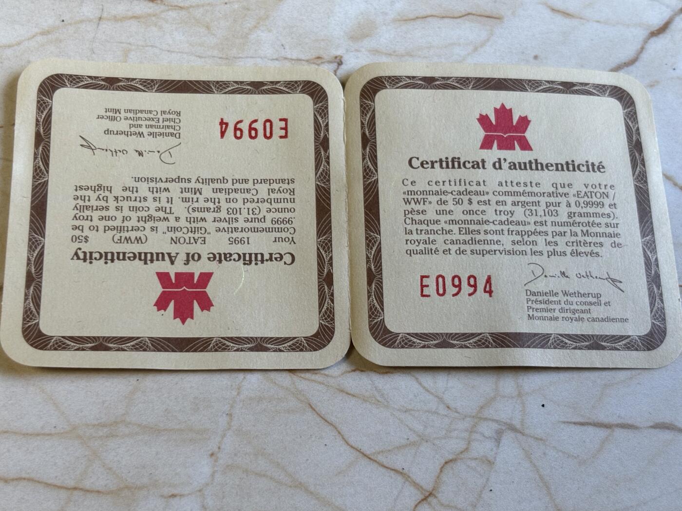 第197期拍卖 加拿大1995年世界自然基金会1盎司纪念银币带盒证书，9999银，有氧化，银价584