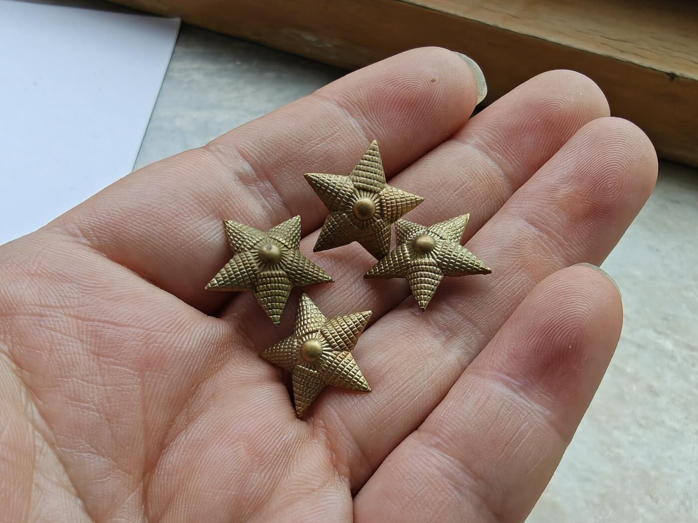 社会主义国家早期徽章符号专拍 铜制五角星四枚