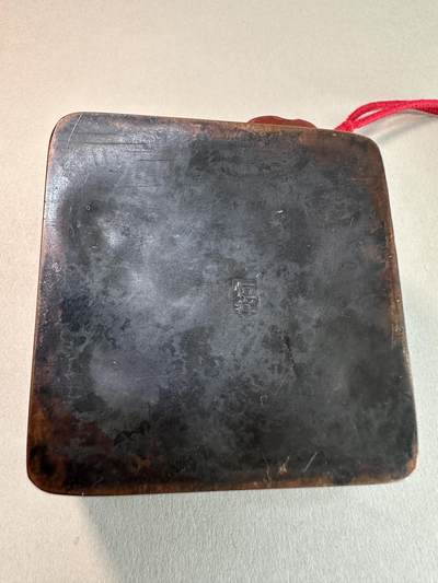 清-民国-建国｜老铜器专场.伍 民国老黄铜方形高士童子赏菊图铜墨盒 