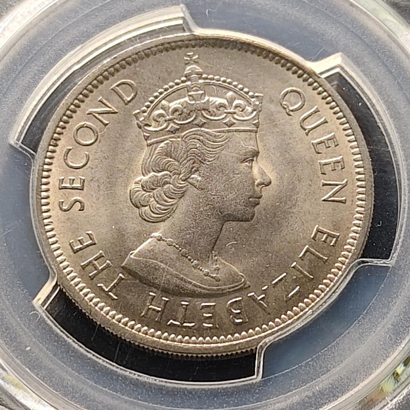 【全场包邮】纯粹捡漏拍521场 【收藏级·亚军分】香港1973年高冠女王大版1元（仅发行于1971-1975年）-PCGS MS66