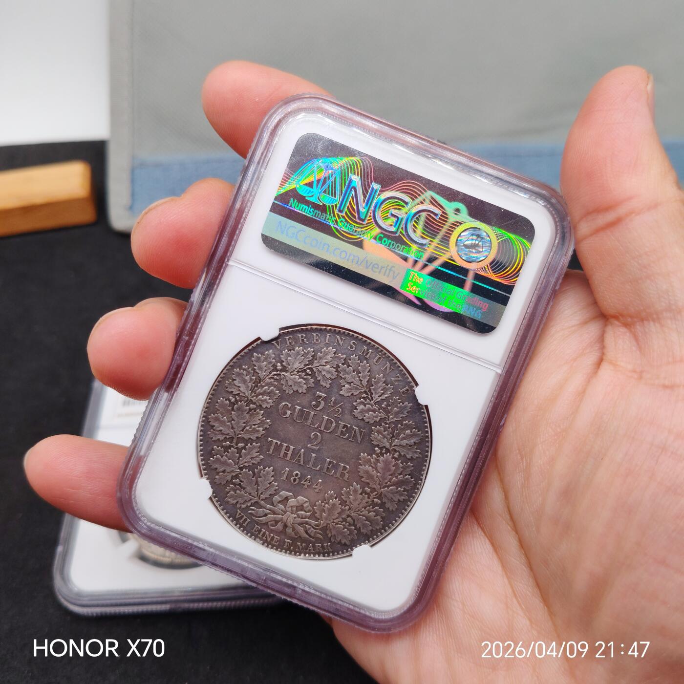 德国法兰克福1844年2泰勒3.5盾景观大银币