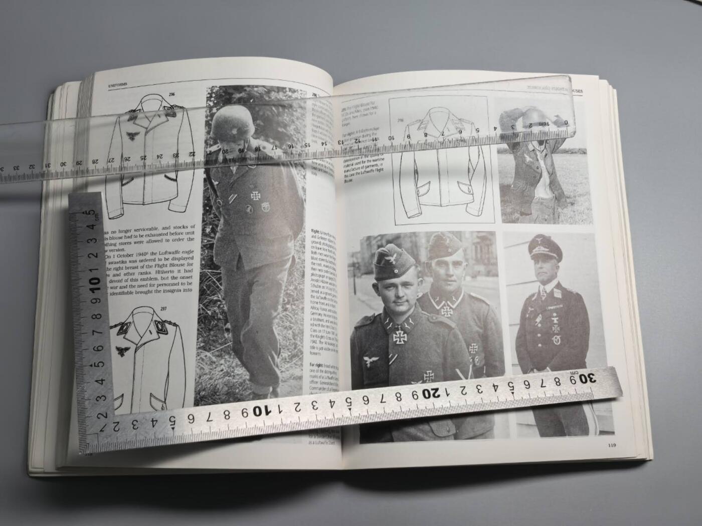 小驴勋章奖章收藏4月11日周六晚六点拍卖（珍爱和平，收藏战争，铭记历史，勿忘国耻，忠党爱国。有偿代拍，送拍规则在简介最后，参拍须阅读规则后再参拍，关系到运费包装发货时效真假辨别等关键信息，拍卖时不再发原图，看大图店主微信码在拍卖店铺介绍里）