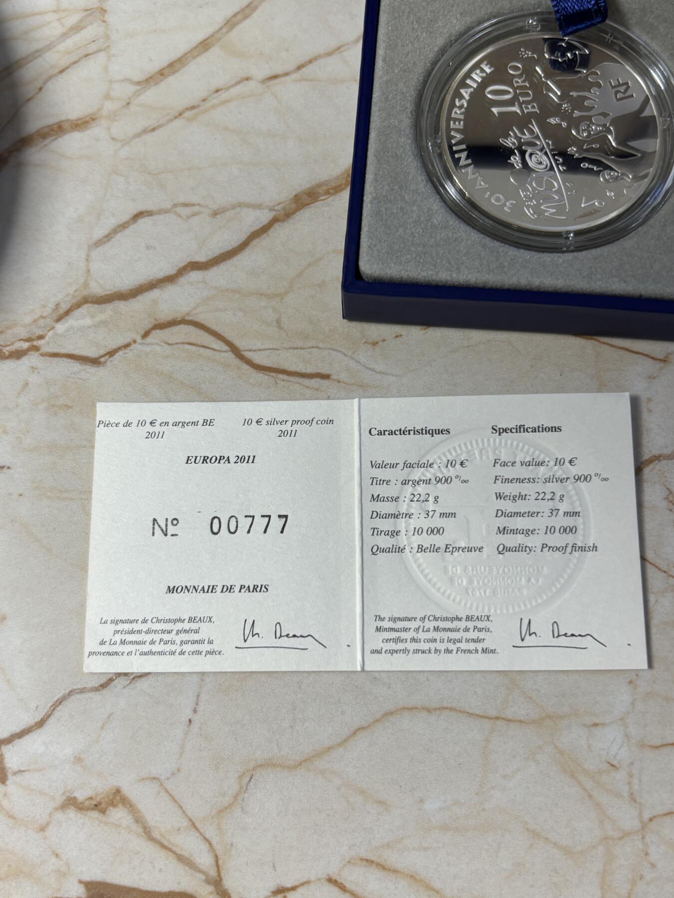 第197期拍卖 法国2011年纪念银币3枚套，900银，22.2克*3，发行10000枚