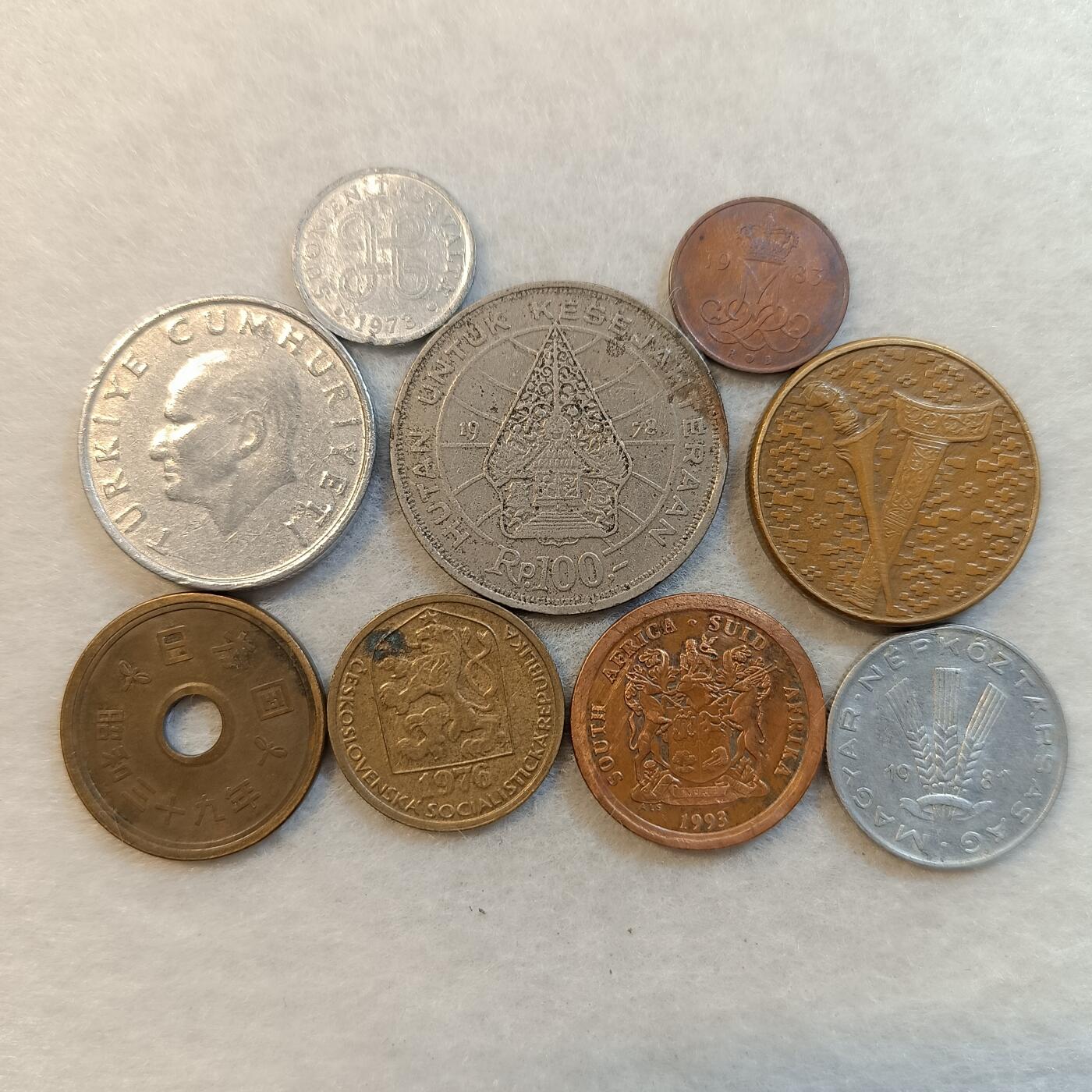 君烨收藏 0元起拍 散币场 每天一场 可留存 第24场 周日发货