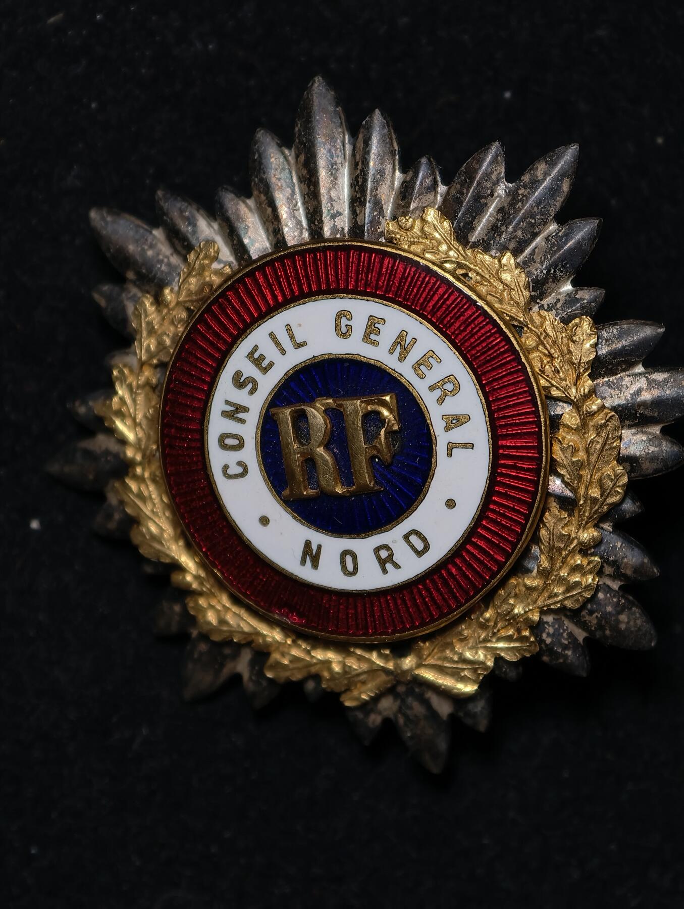 凯旋世界勋赏（第23期）（欢迎送拍）（对拍品有疑问请询问客服，不接受到手刀，出价默认拍品品相。请认真阅读拍卖规则！出价默认已认可！）（收到货请录制开箱视频，无视频概不处理问题。） 。