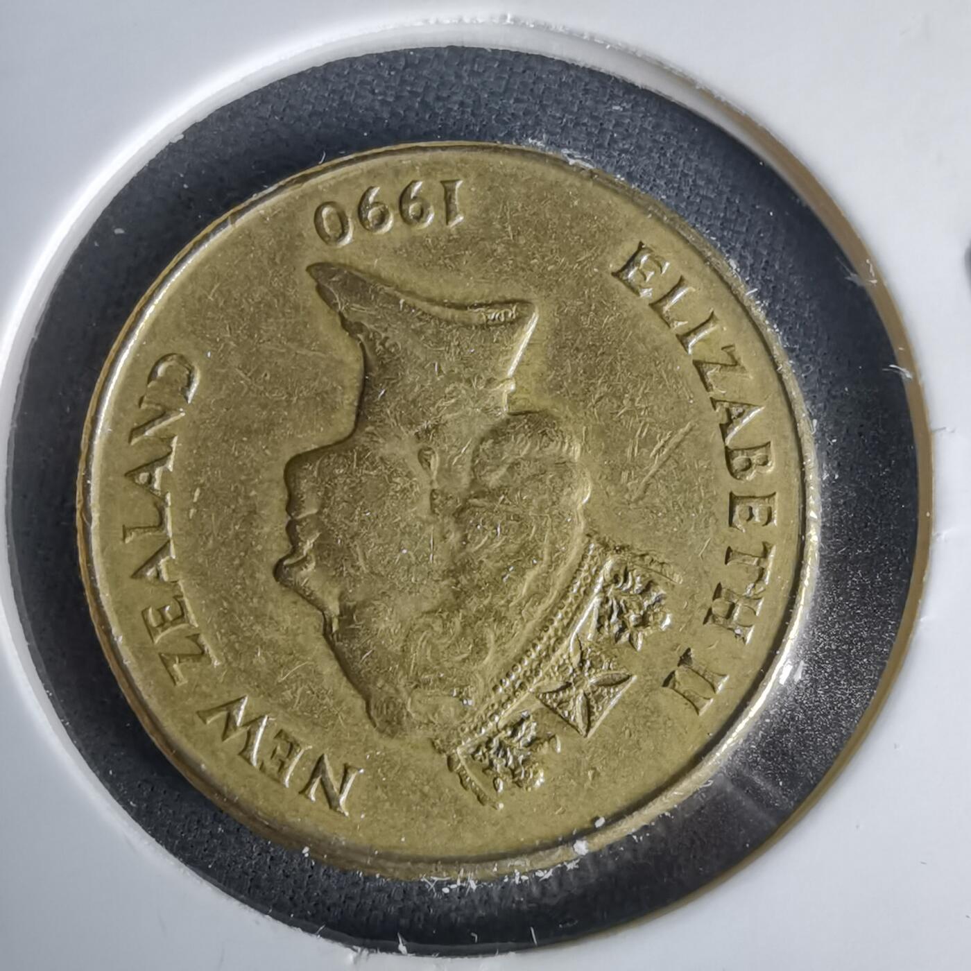 沼泽如烟--第1049场 新西兰1990年一元