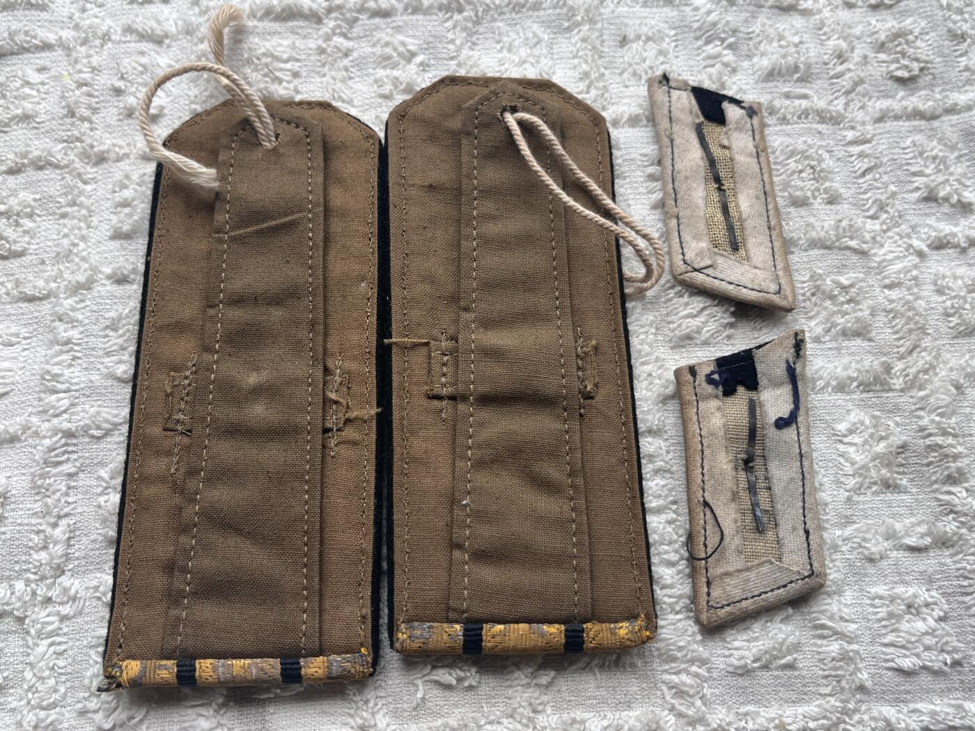 五十年代校官章