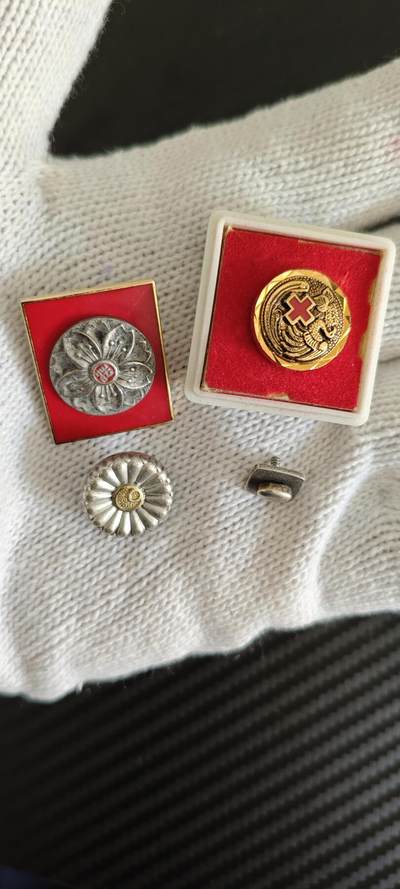 日本徽章4枚 - 日本徽章4枚