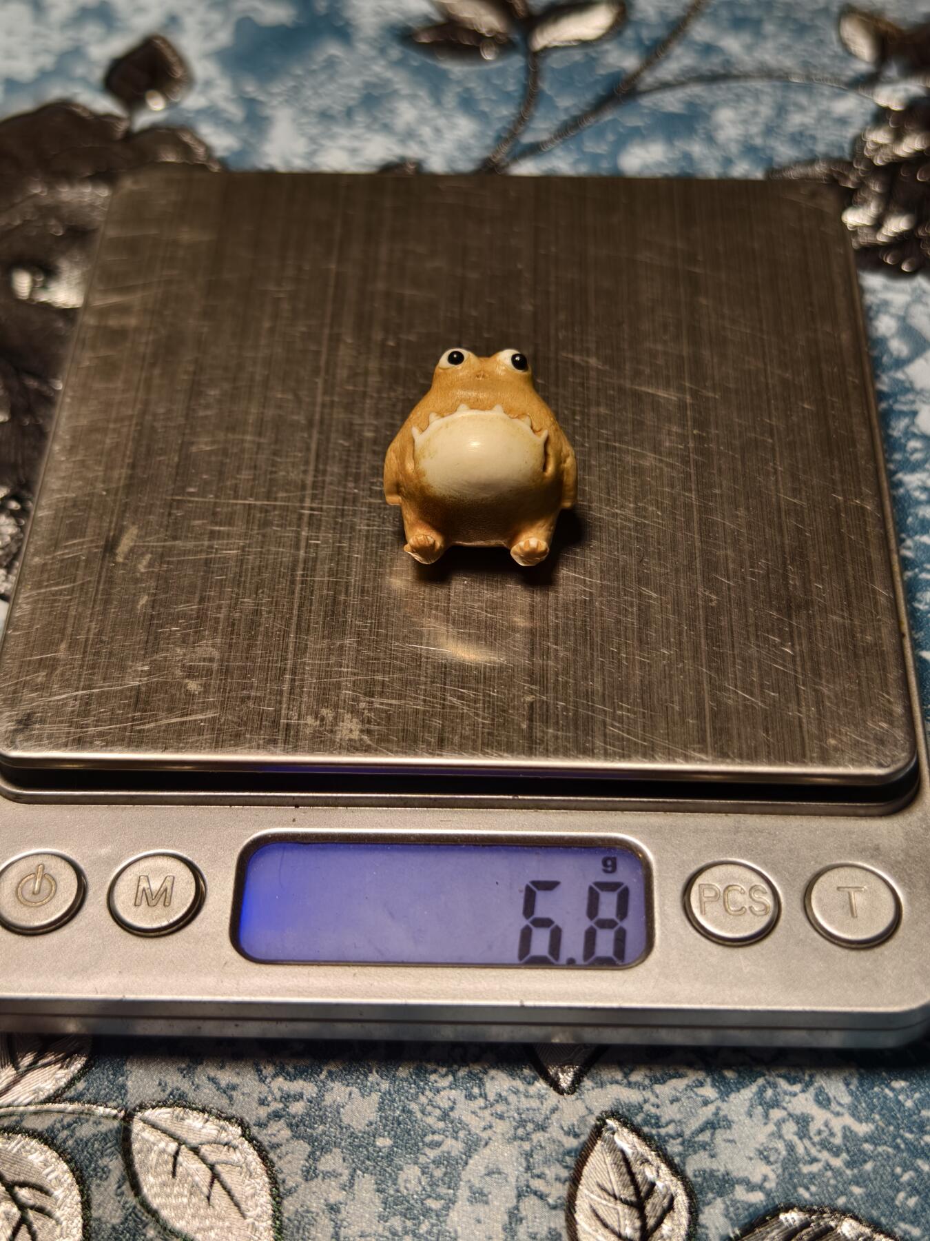 抚柳草堂-第二十四期章牌钱币  奖章勋章 满百包邮 放漏专场 鹿角根付  小怪兽大眼萌 天然鹿角雕刻 生动可爱 仅此一件 