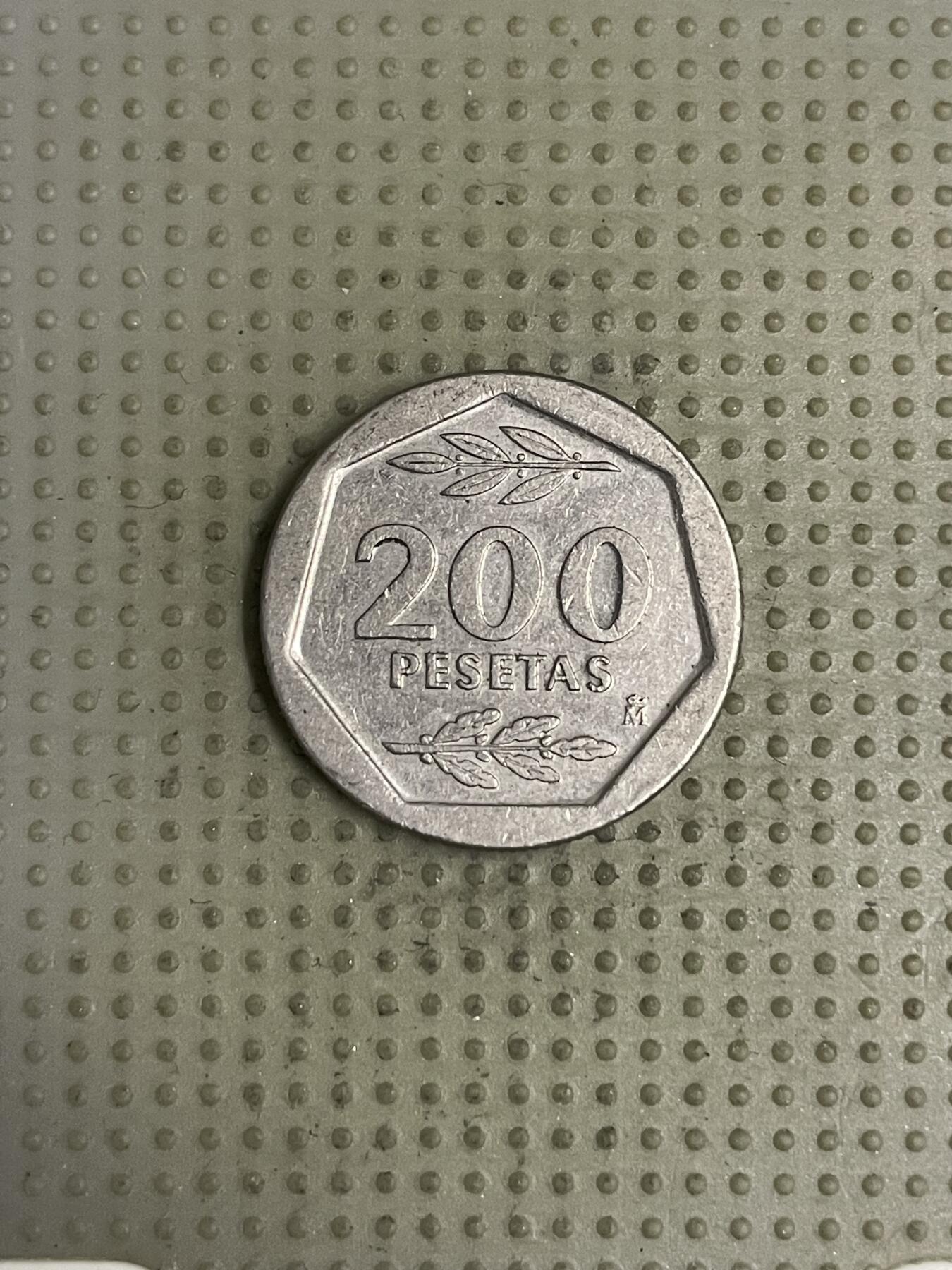 2026年第44场各国散币拍卖（总第194场） 西班牙1986年200比赛塔