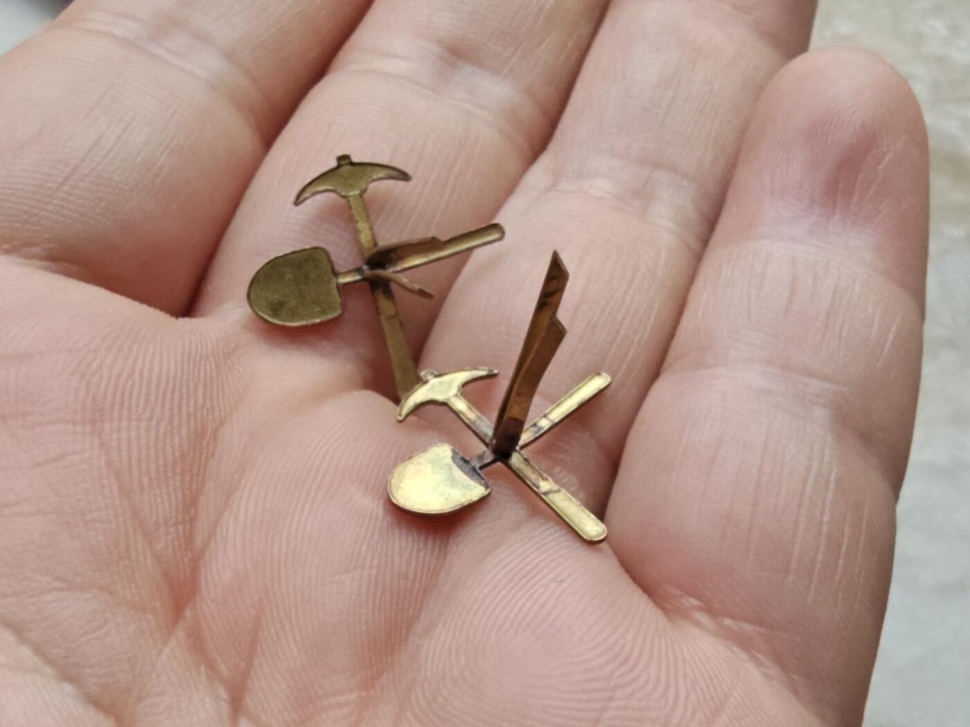 社会主义国家早期徽章符号专拍 工程徽章