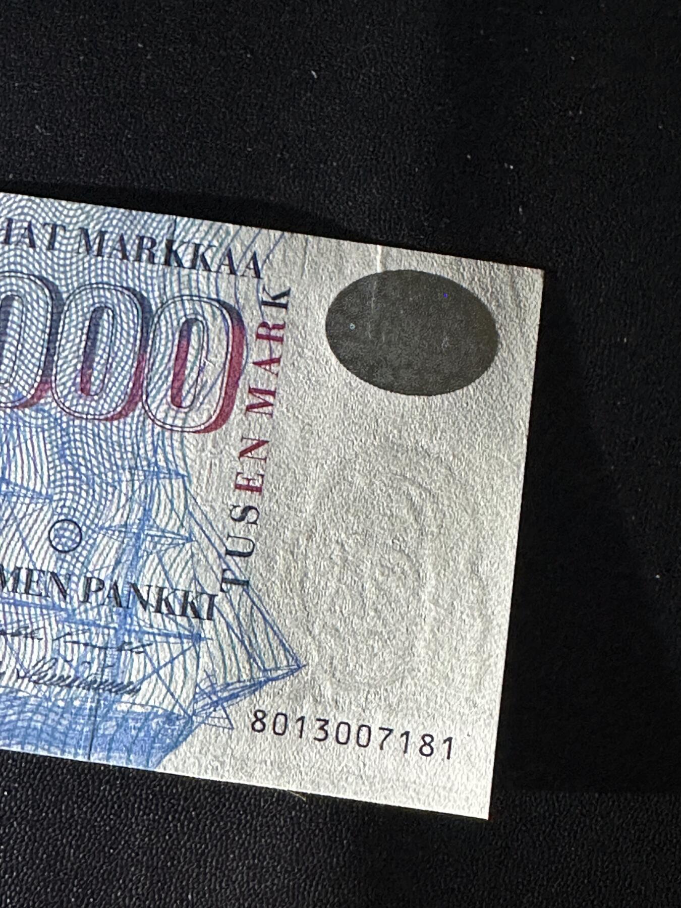 《外钞收藏家》第六百二十六期（精品场）（长期征集拍品、欢迎藏友们联系合作） 1986年芬兰1000克朗 全新 全息膜处一个轻微瑕疵