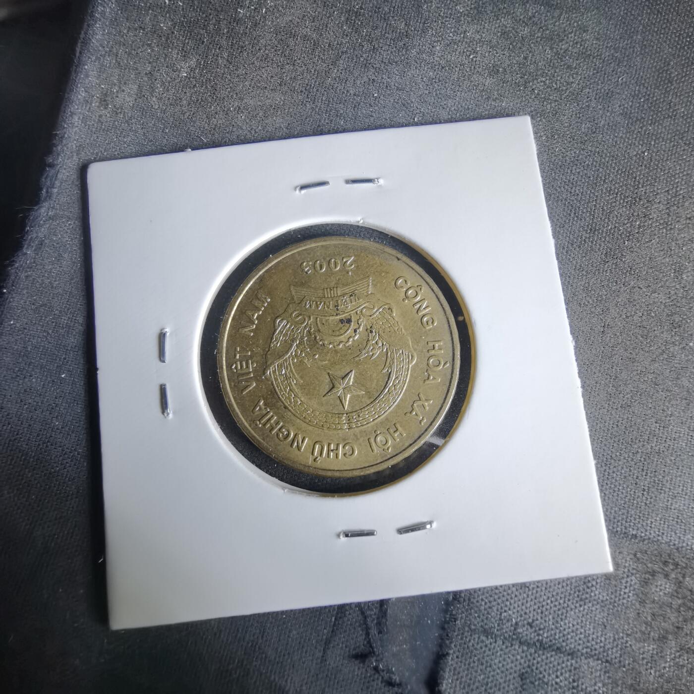 沼泽如烟--第1049场 越南2003年5000盾