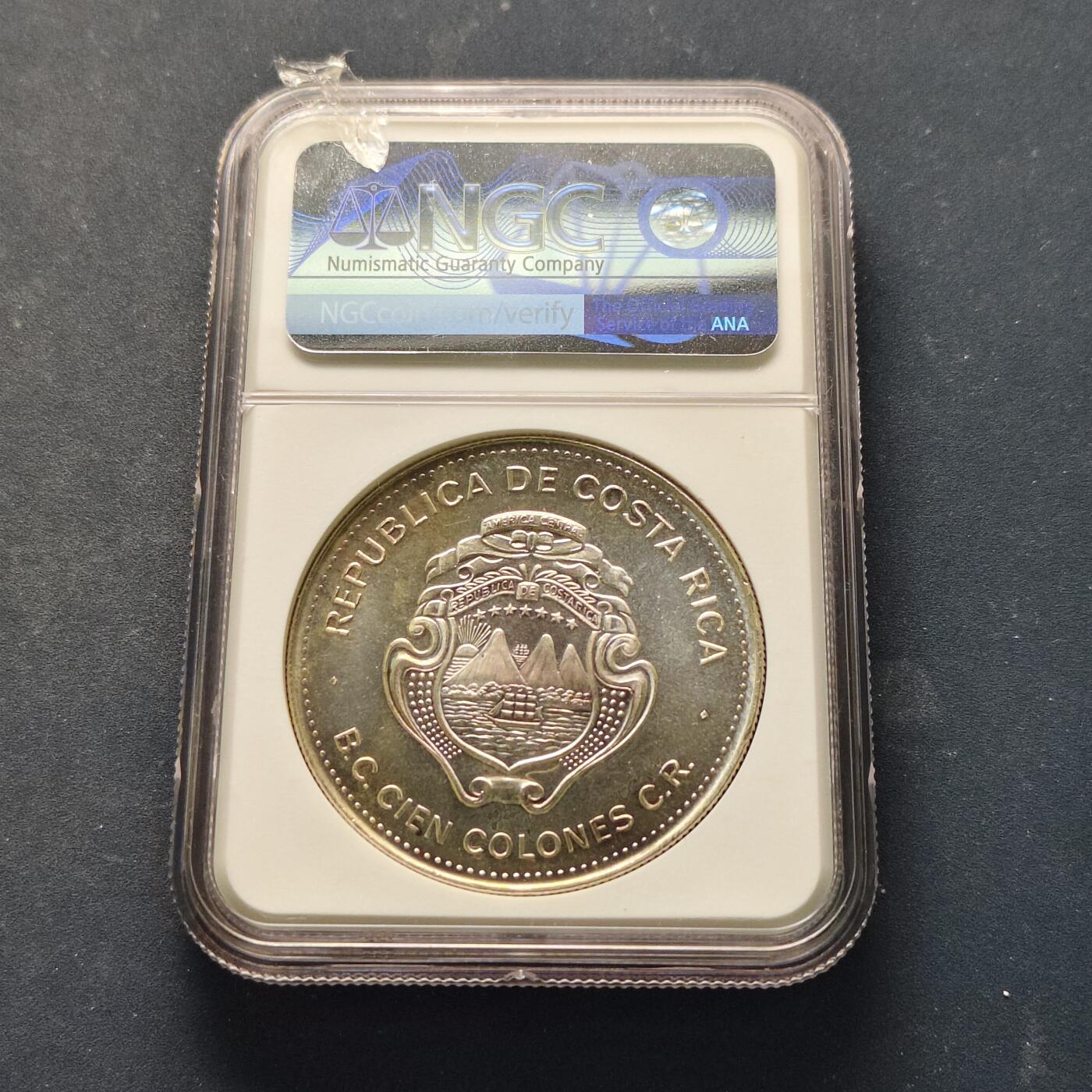 【全场包邮】纯粹捡漏拍521场 【少见】哥斯达黎加1979年100科朗国际儿童年纪念银币【42毫米35克92.5%】-量9500-NGC PF65 ULTRA CAMEO
