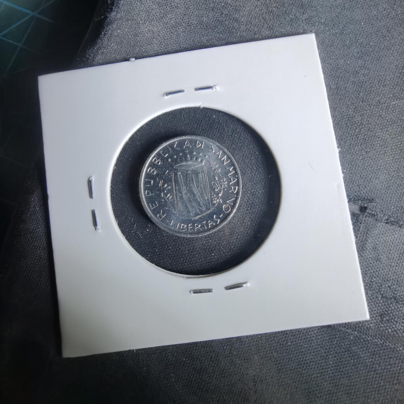 沼泽如烟--第1049场 圣马力诺1981年1里拉