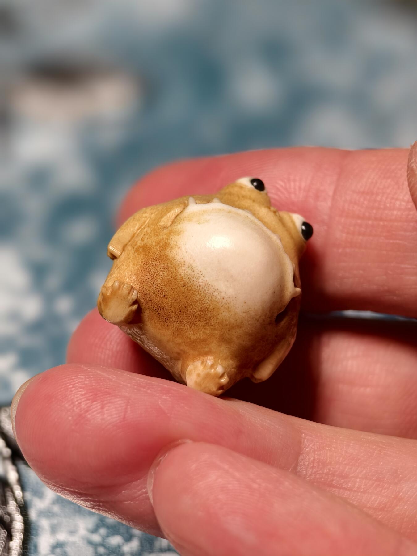 抚柳草堂-第二十四期章牌钱币  奖章勋章 满百包邮 放漏专场 鹿角根付  小怪兽大眼萌 天然鹿角雕刻 生动可爱 仅此一件 