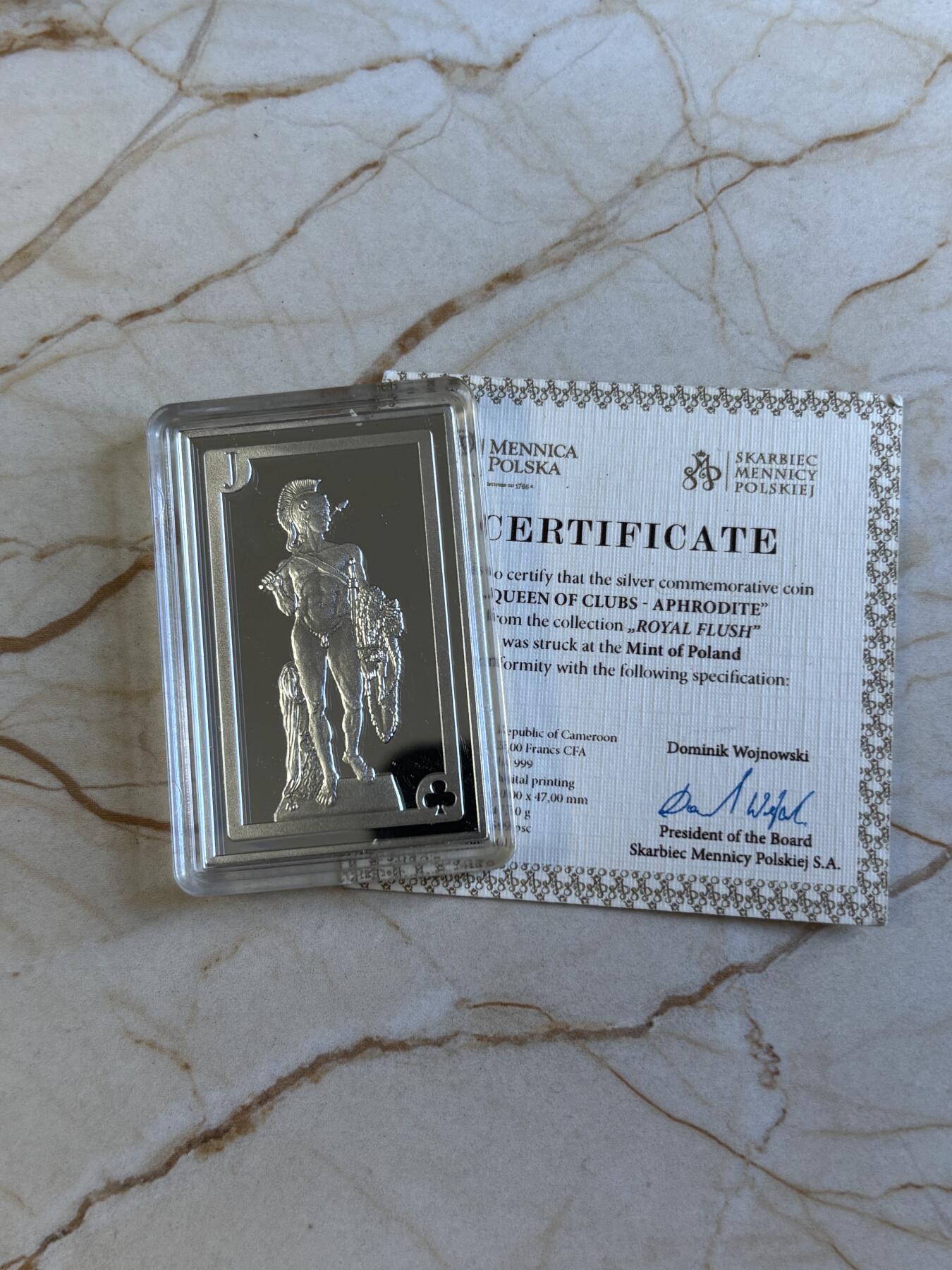 第197期拍卖 库克2009年马泰伊科名画韦尔内霍拉镶嵌天然珍珠银币，925银镶嵌珍珠，25克，30*38毫米，塑料盒有裂痕