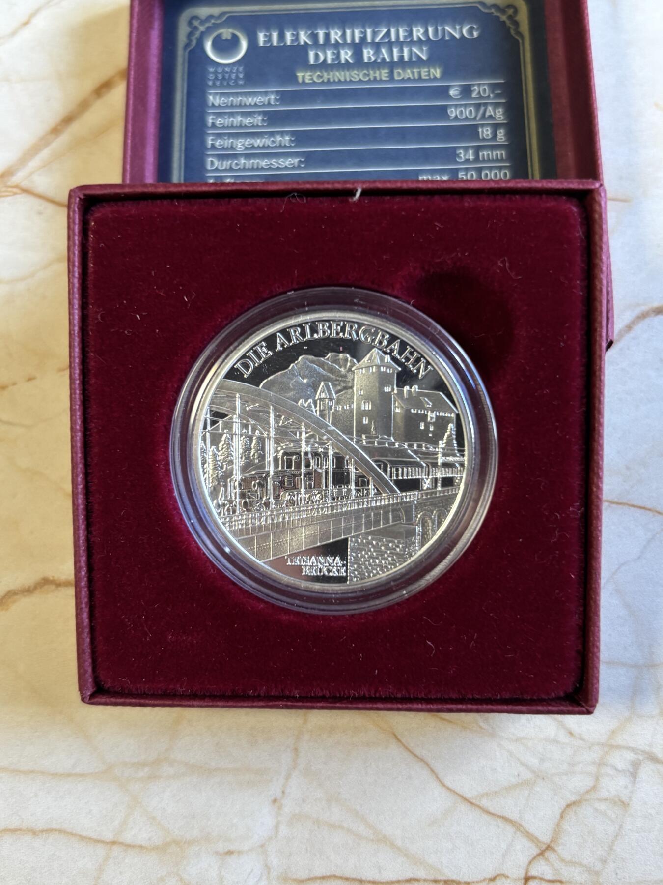第197期拍卖 奥地利2009年铁路系列5电气化铁路精制纪念银币，900银，18克，发行50000枚