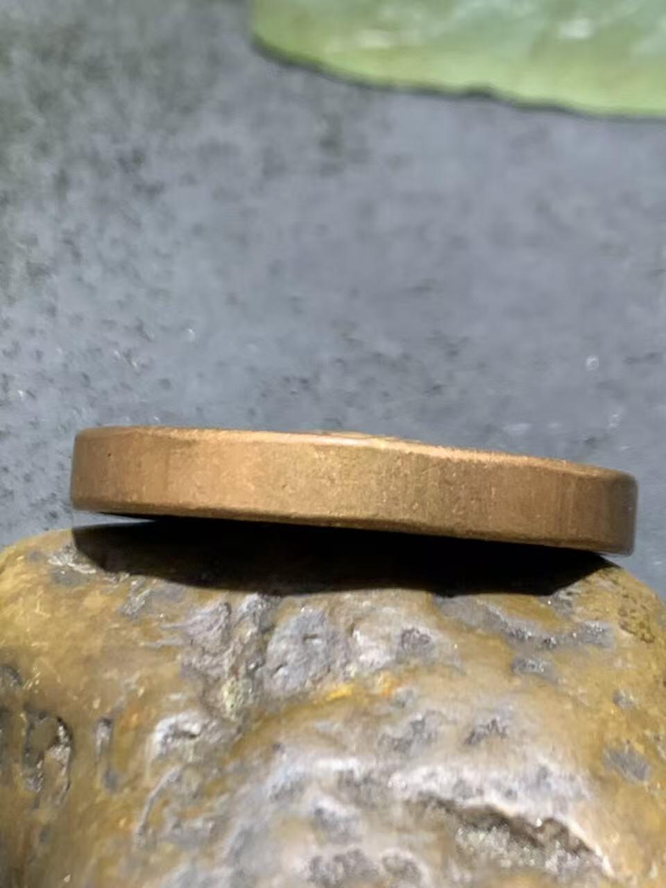 精美高精度紫铜九宫八卦护身牌一个