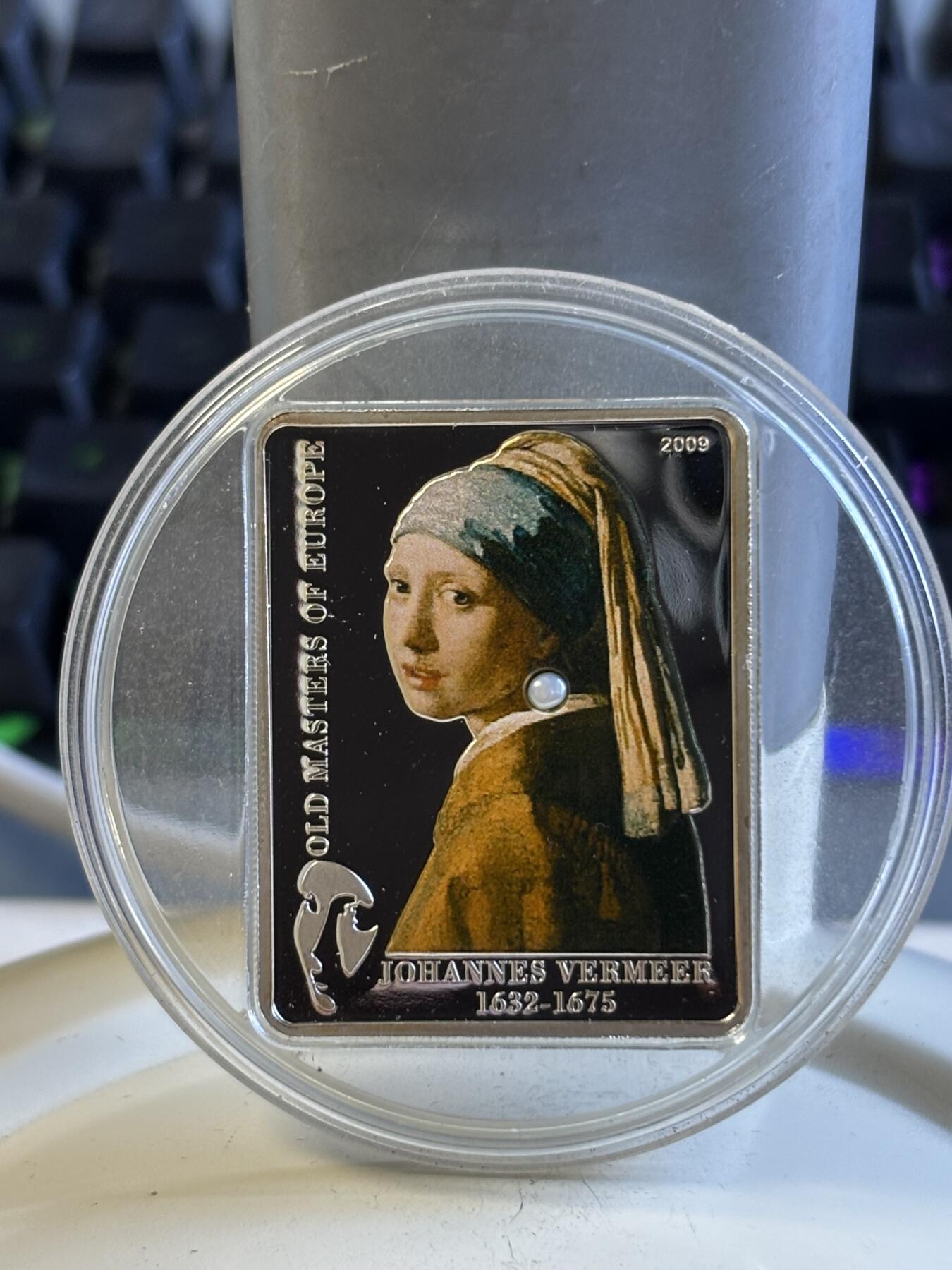 第197期拍卖 库克2009戴珍珠耳环的少女弗美尔镶珍珠矩形银币,925银，25克，发行5000枚